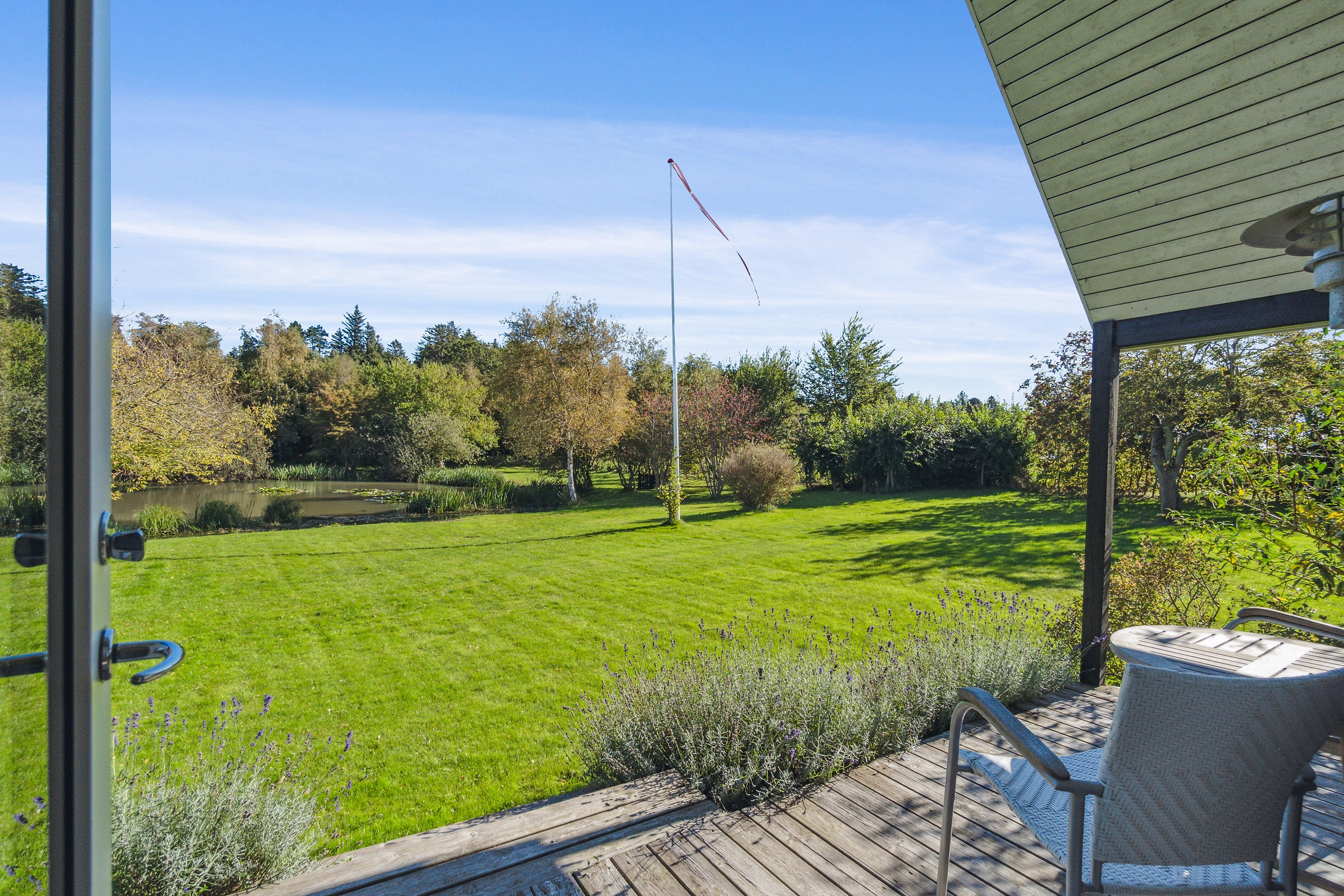 Fremhævet  billede i fuldskærmstilstand. Billede af Klokkerholm 5, Vistoft, 8420 Knebel