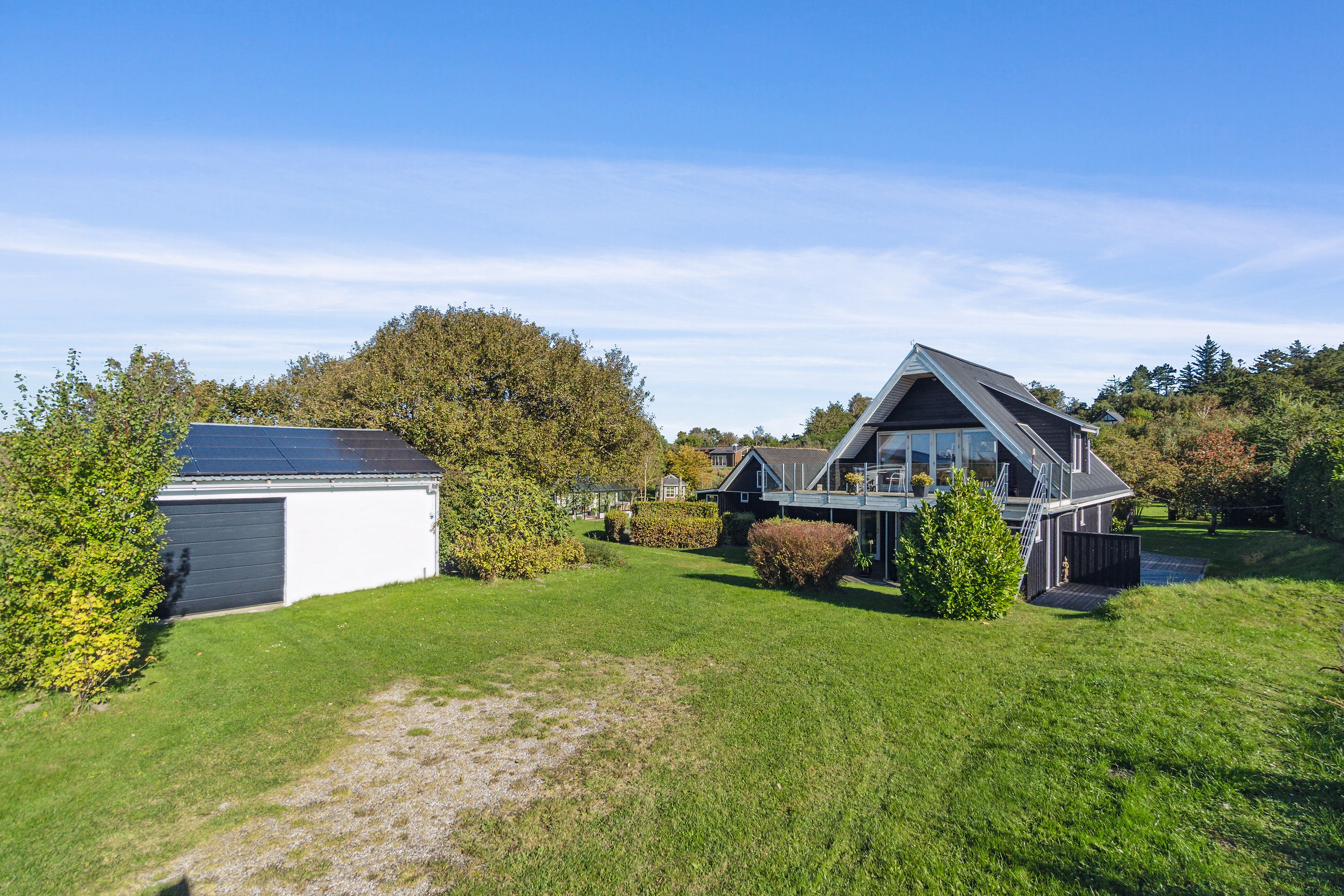 Fremhævet  billede i fuldskærmstilstand. Billede af Klokkerholm 5, Vistoft, 8420 Knebel