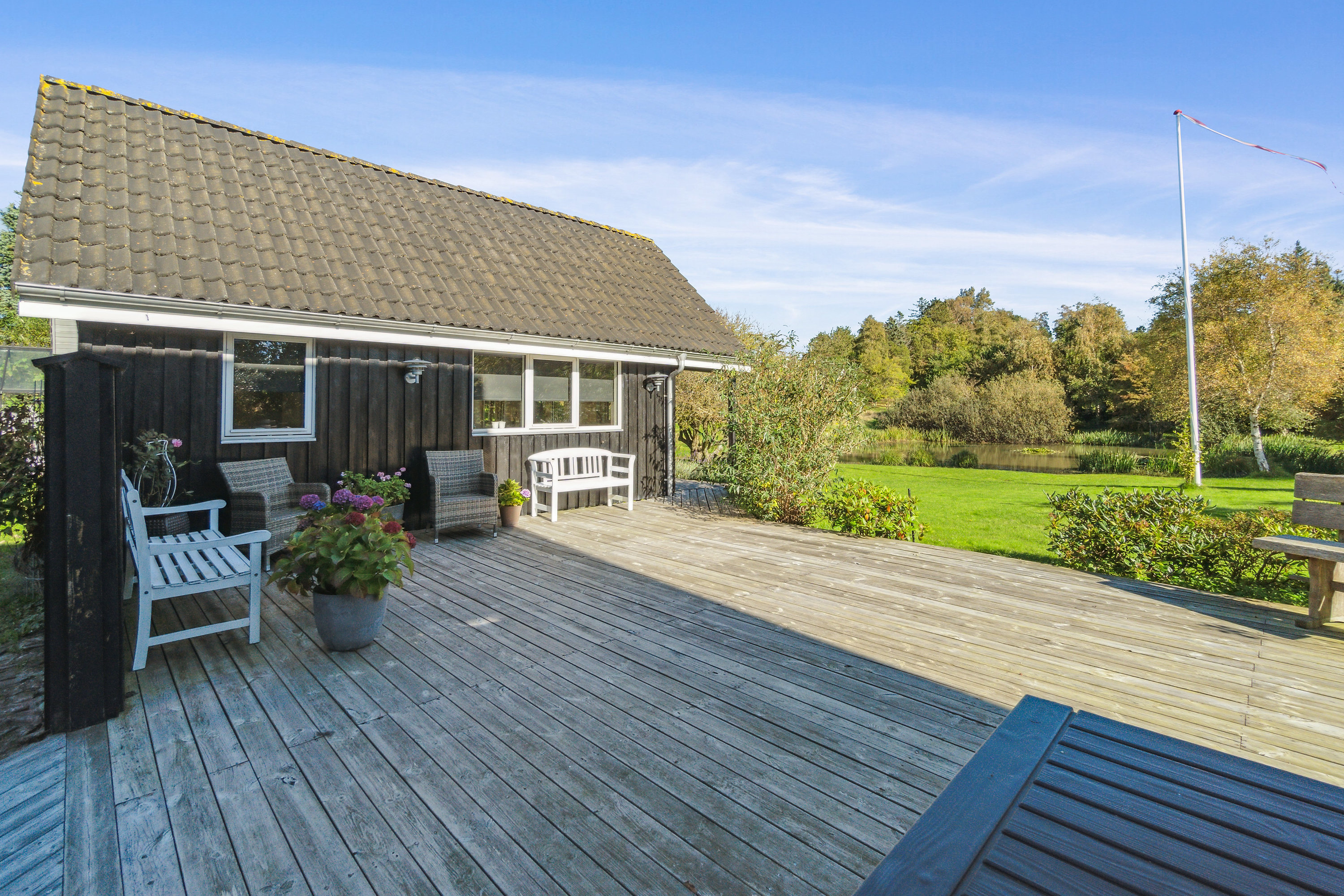 Fremhævet  billede i fuldskærmstilstand. Billede af Klokkerholm 5, Vistoft, 8420 Knebel