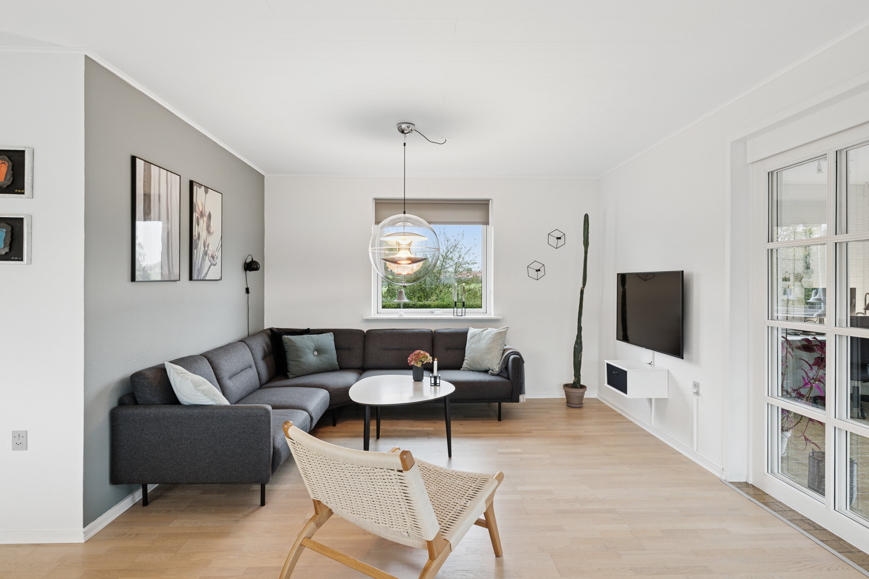 Fremhævet stue billede i fuldskærmstilstand. Billede af Østervænget 15, 8800 Viborg