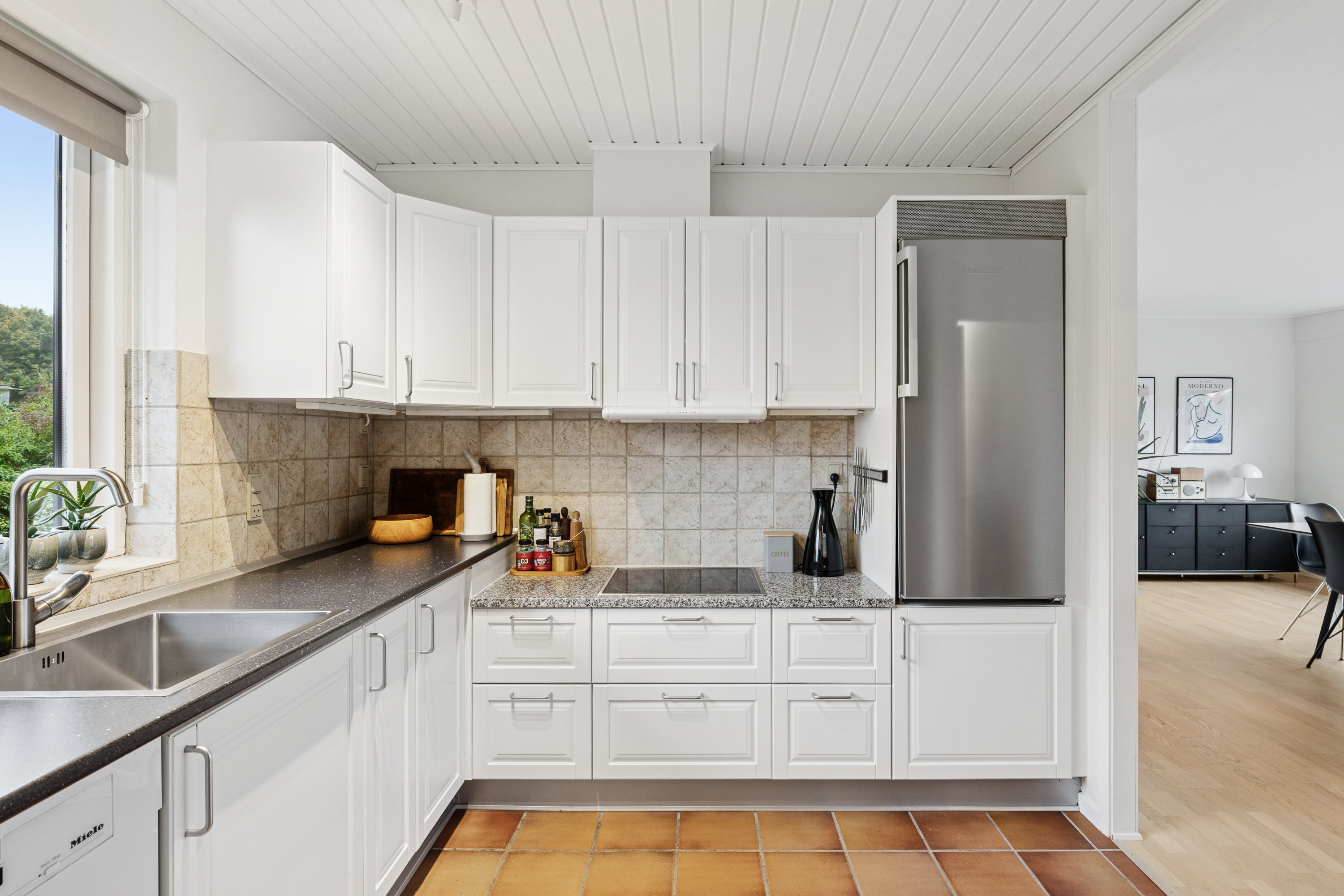 Fremhævet køkken billede i fuldskærmstilstand. Billede af Østervænget 15, 8800 Viborg