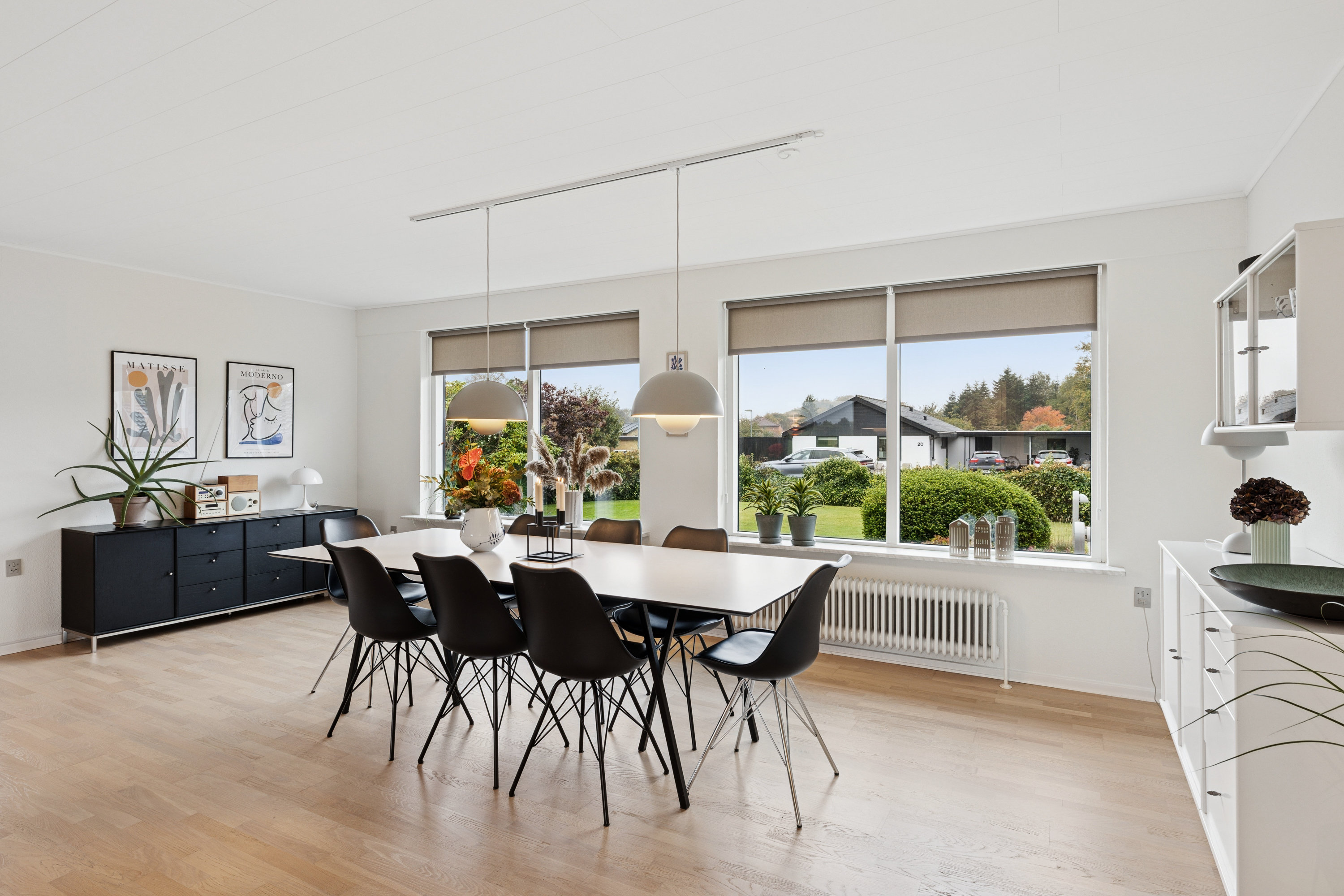 Fremhævet stue billede i fuldskærmstilstand. Billede af Østervænget 15, 8800 Viborg