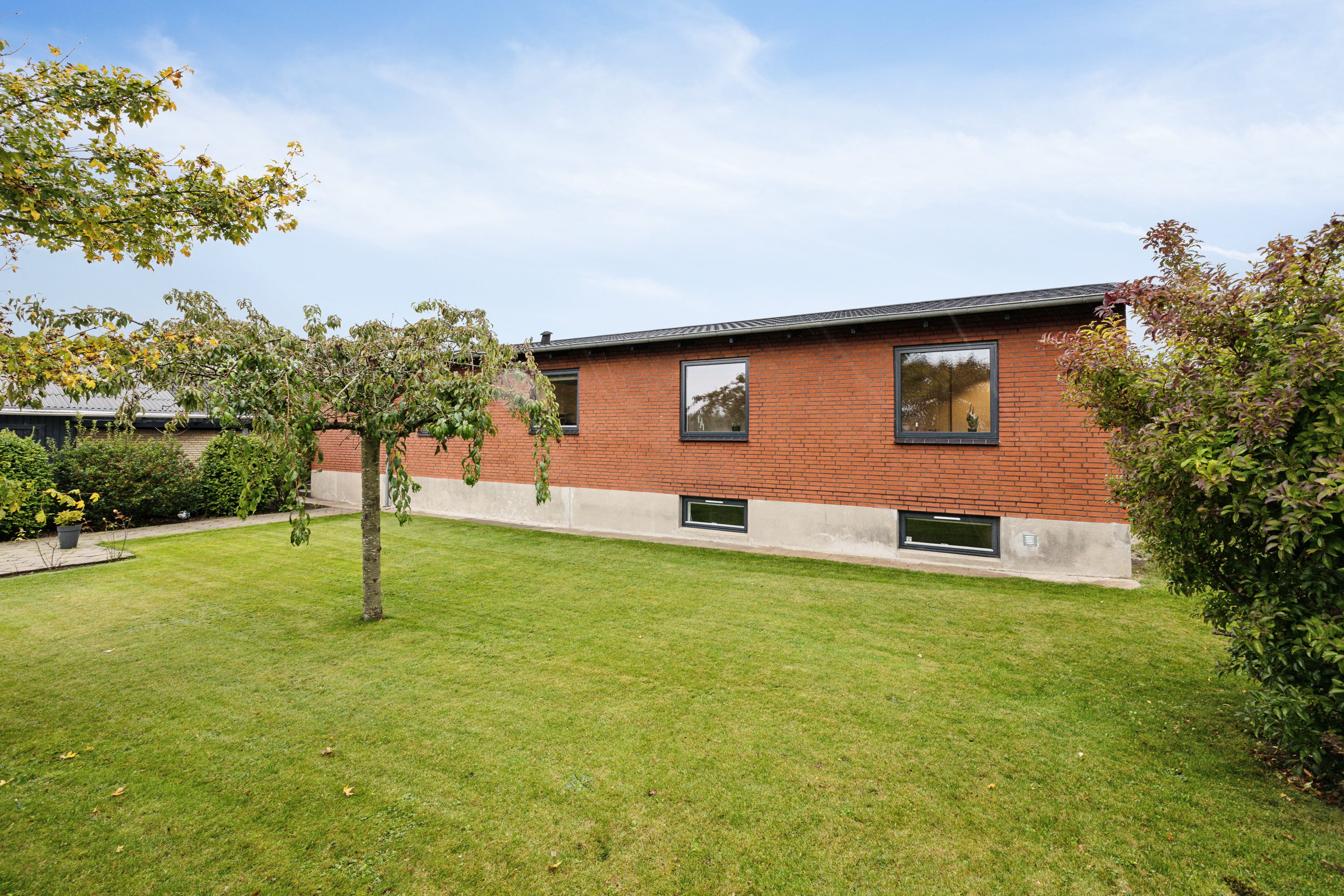 Fremhævet andet billede i fuldskærmstilstand. Billede af Østervænget 15, 8800 Viborg