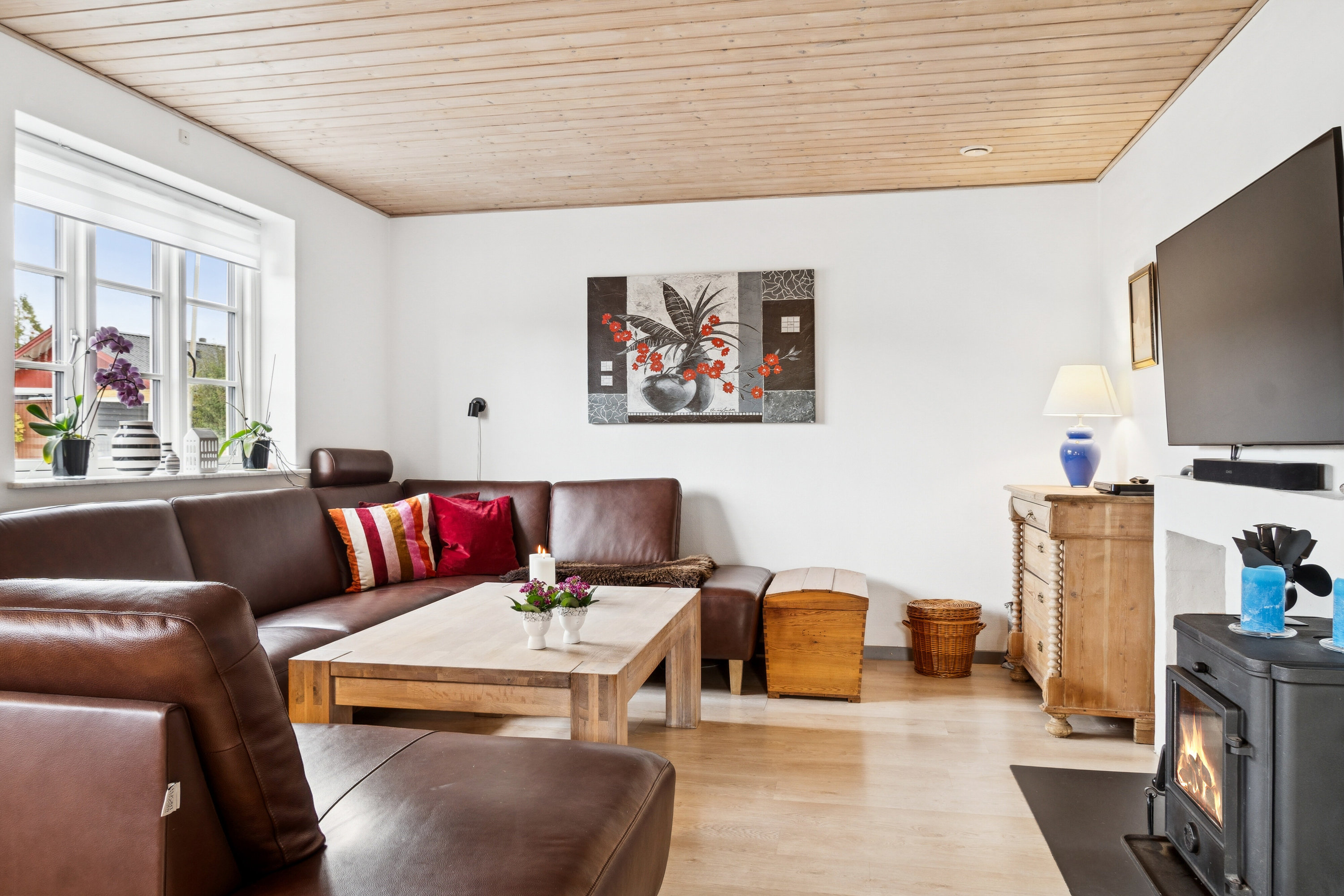 Fremhævet stue billede i fuldskærmstilstand. Billede af Bispevej 8, 4500 Nykøbing Sj