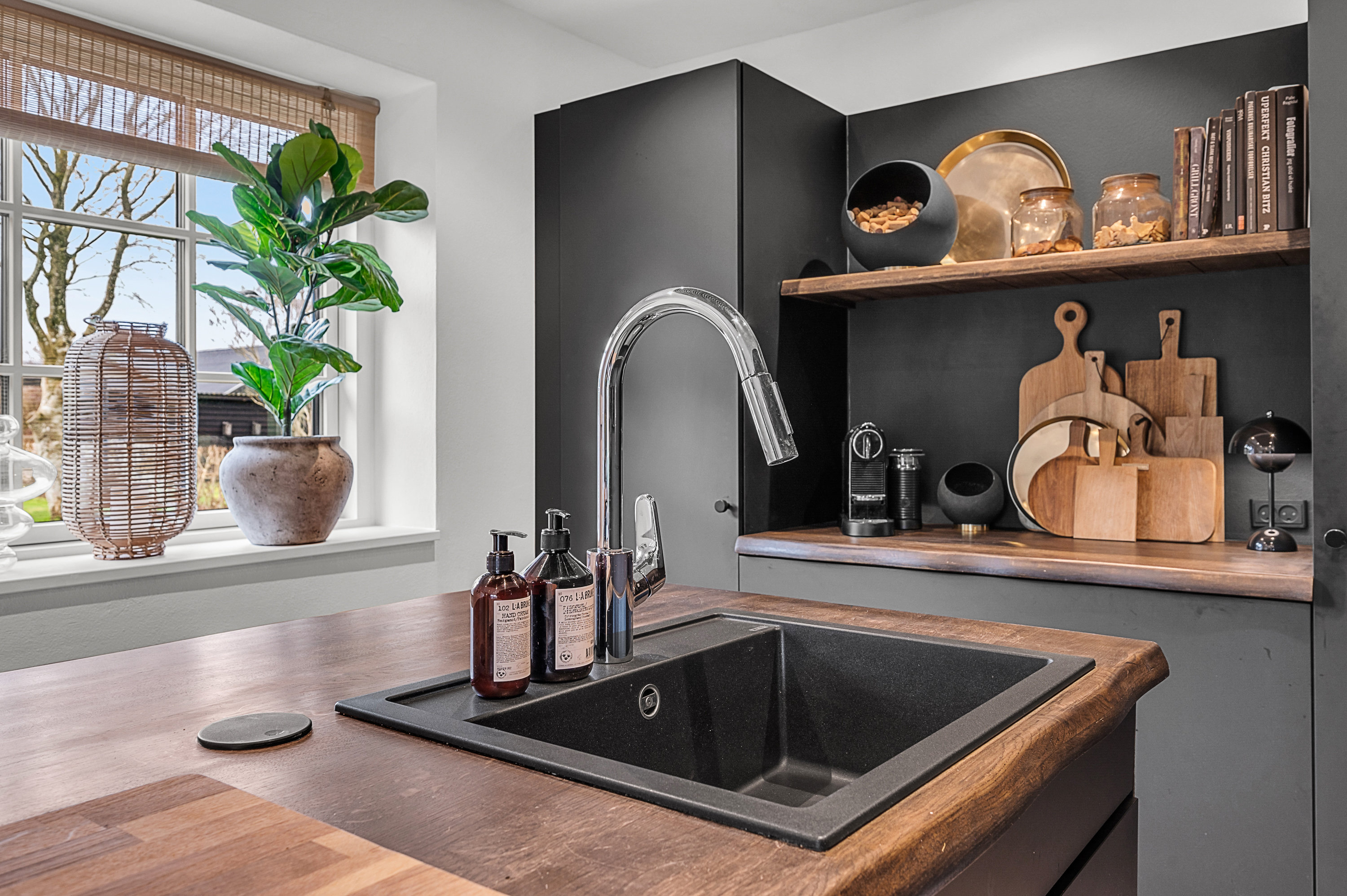 Fremhævet  billede i fuldskærmstilstand. Billede af Birkevej 8, Thorning, 8620 Kjellerup