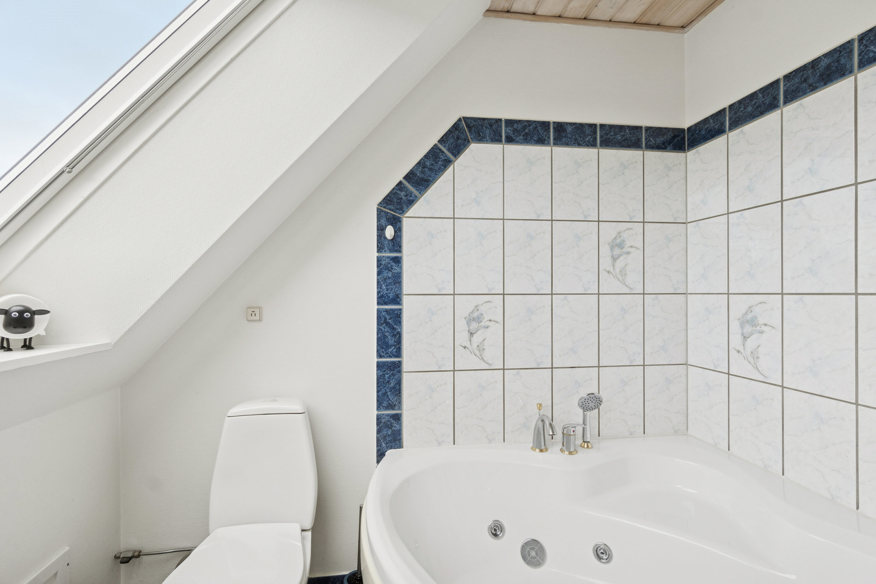 Fremhævet badeværelse billede i fuldskærmstilstand. Billede af Bispevej 8, 4500 Nykøbing Sj