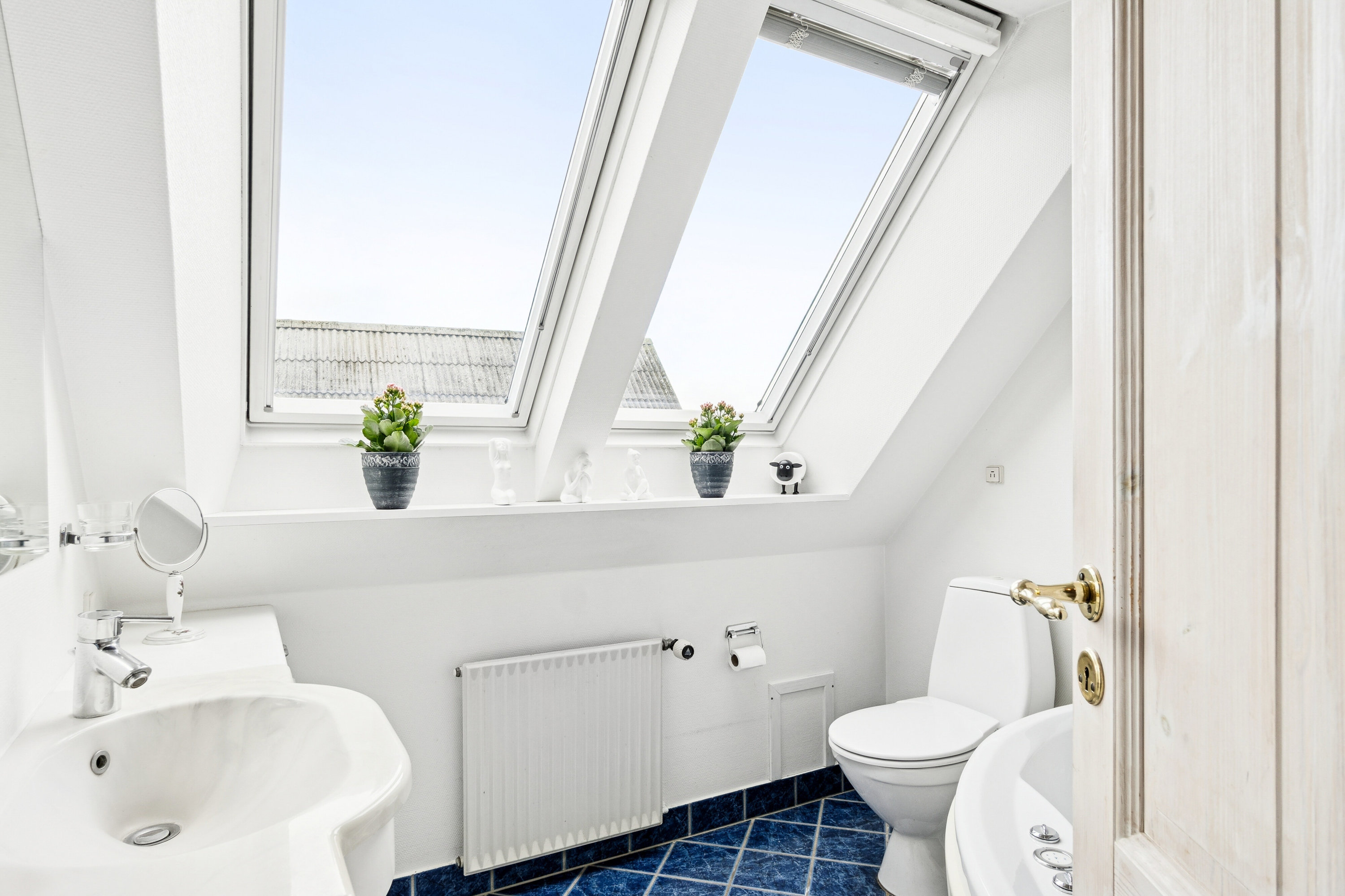 Fremhævet badeværelse billede i fuldskærmstilstand. Billede af Bispevej 8, 4500 Nykøbing Sj