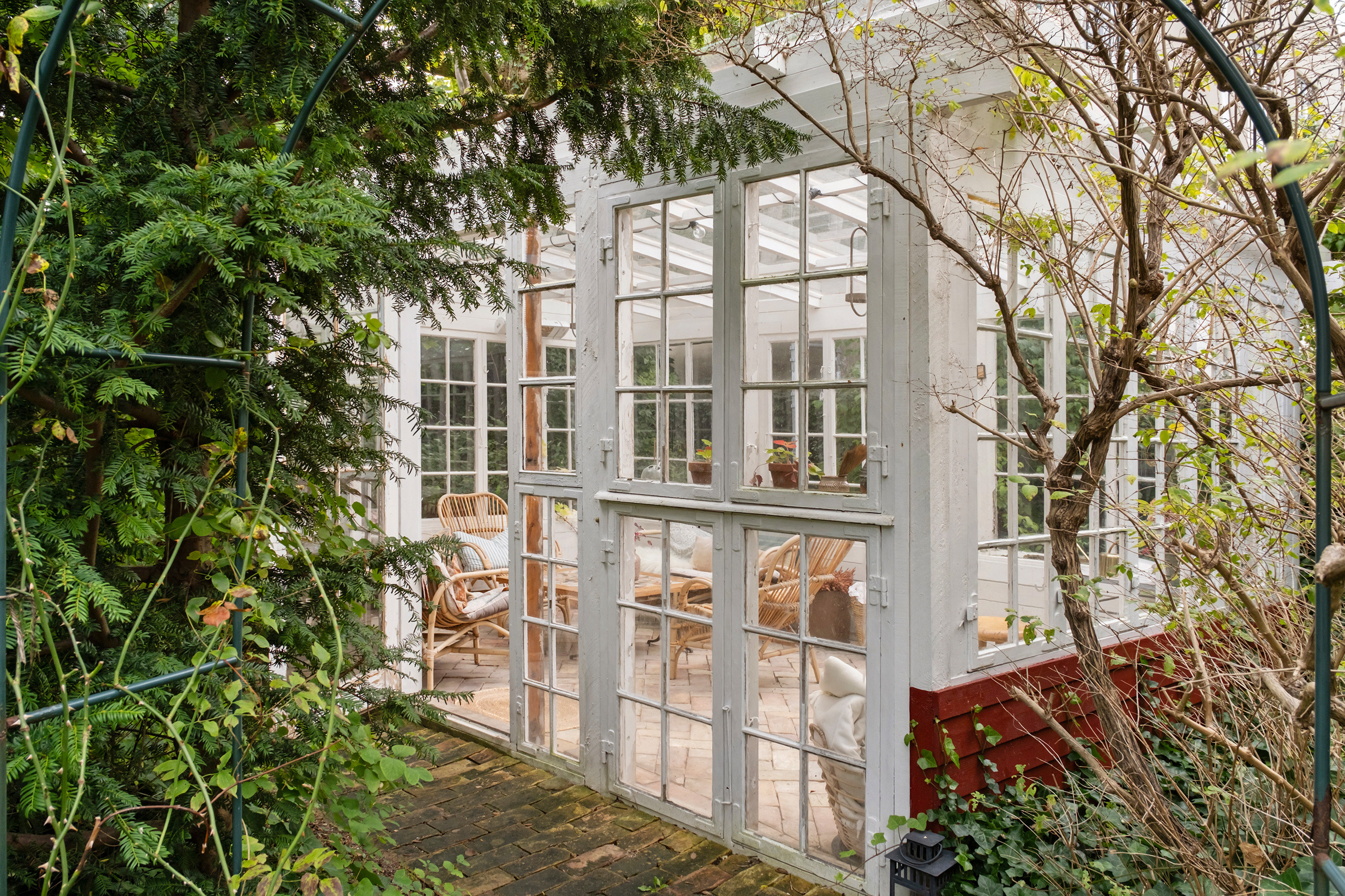 Fremhævet ejendommen billede i fuldskærmstilstand. Billede af Ejgårdsvej 26, 2920 Charlottenlund