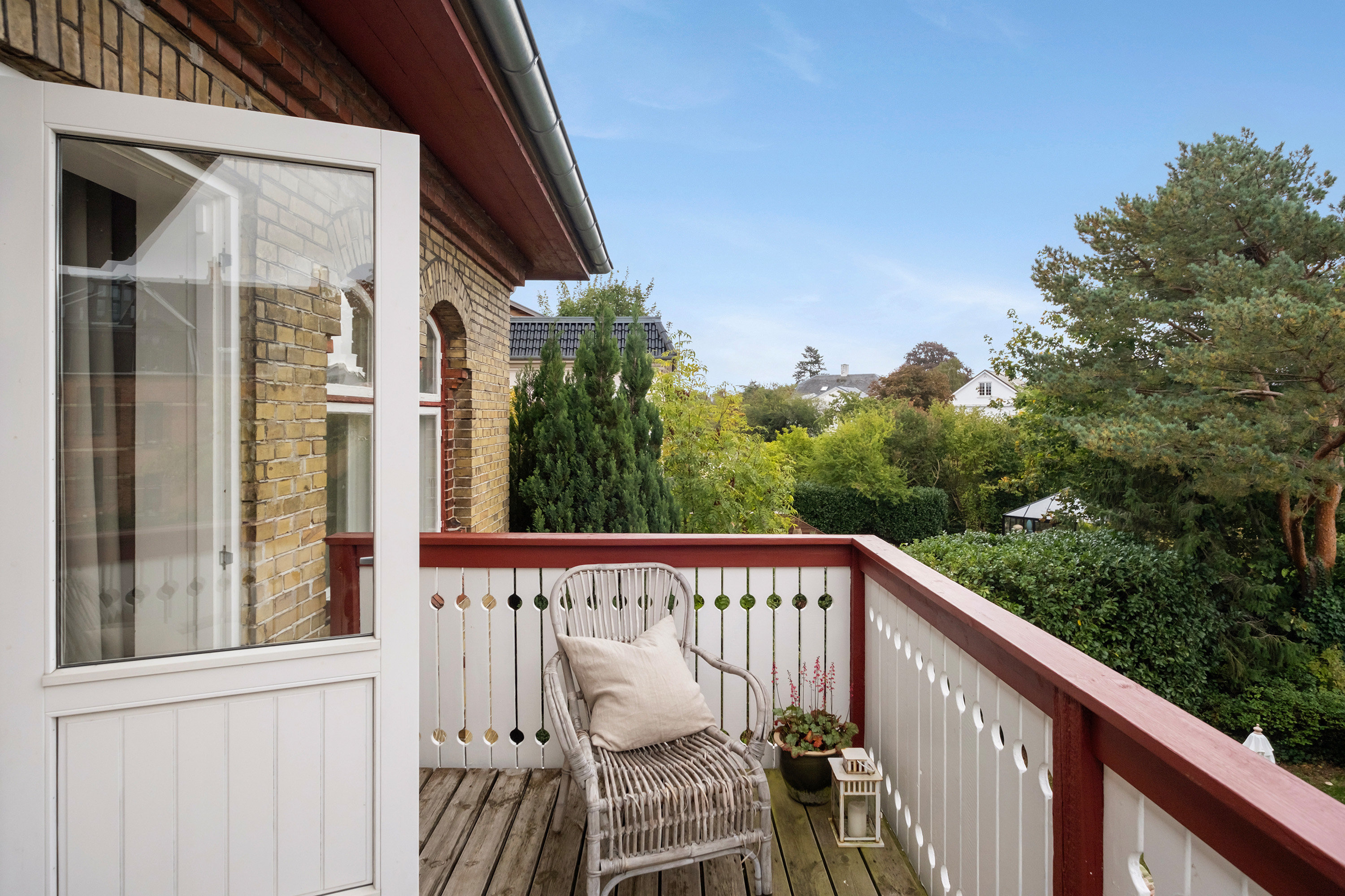 Fremhævet ejendommen billede i fuldskærmstilstand. Billede af Ejgårdsvej 26, 2920 Charlottenlund