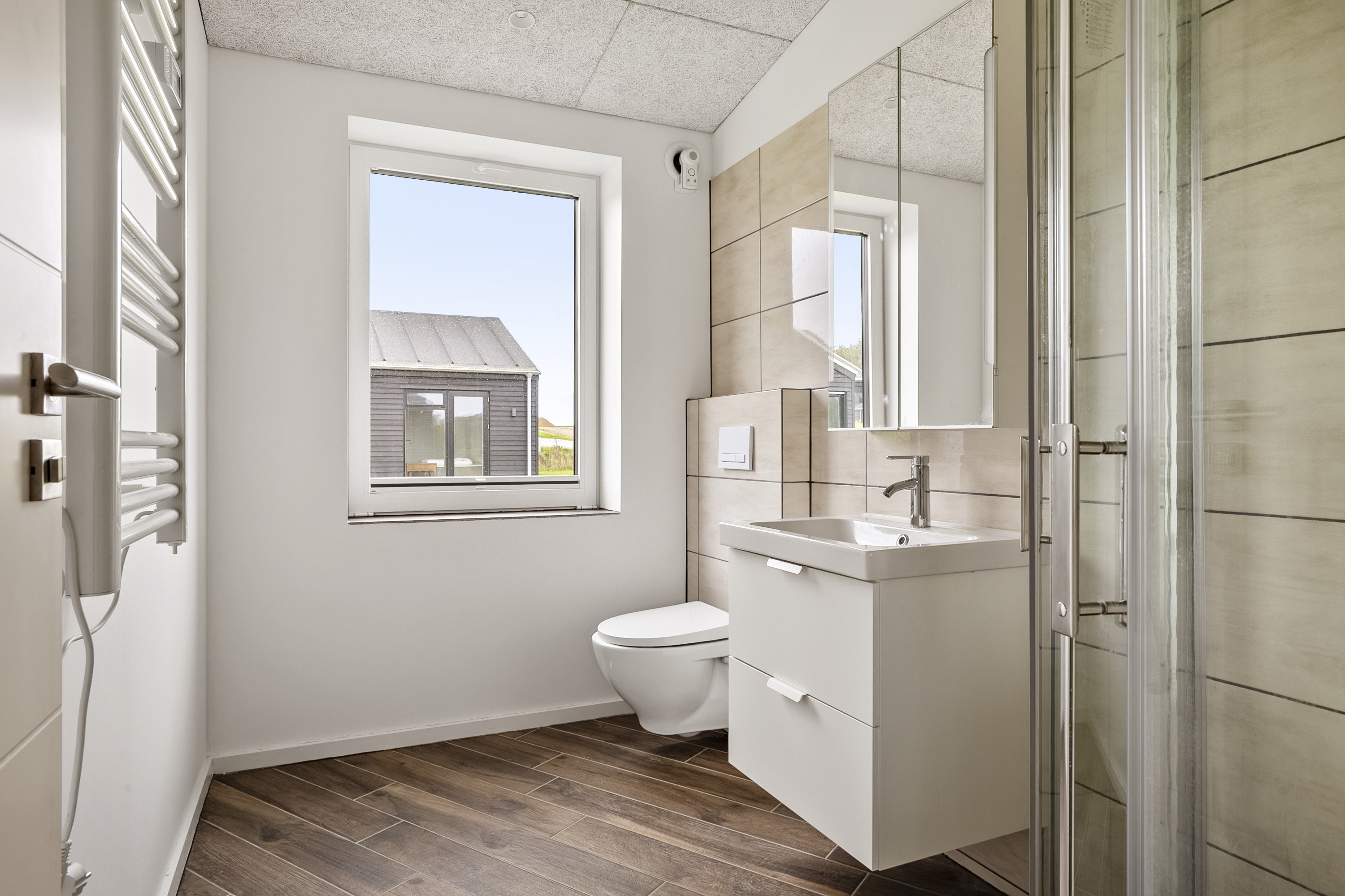Fremhævet badeværelse billede i fuldskærmstilstand. Billede af Blokhusskoven 31, 6100 Haderslev