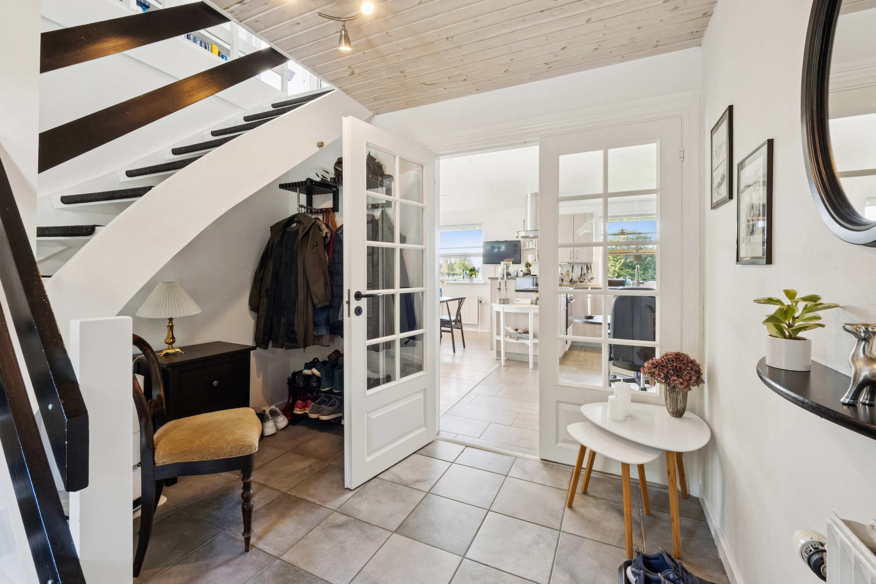 Fremhævet trappe billede i fuldskærmstilstand. Billede af Bjørndrupvej 1, Vodstrup, 7900 Nykøbing M