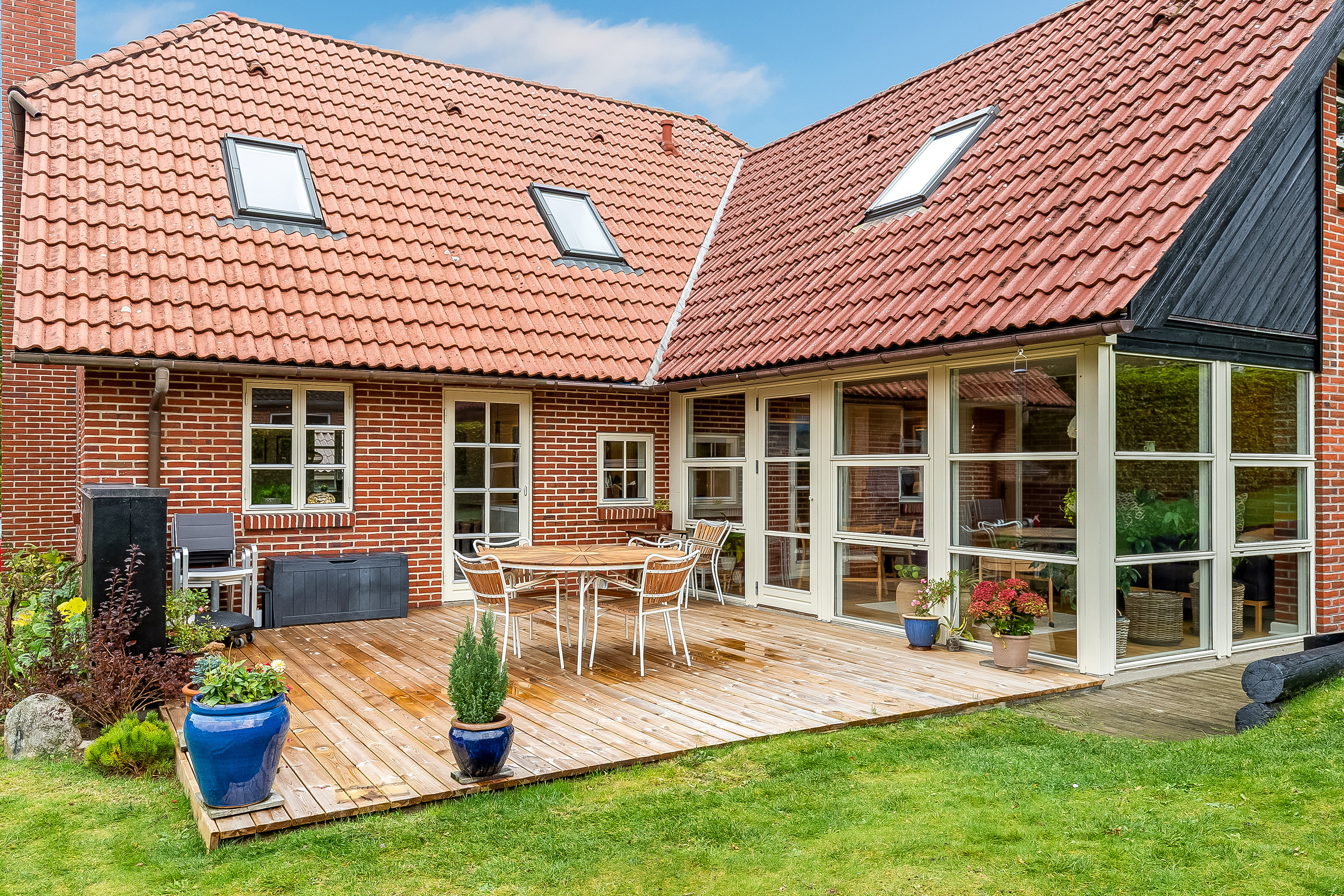 Fremhævet terrasse billede i fuldskærmstilstand. Billede af Æblehaven 96, 6040 Egtved