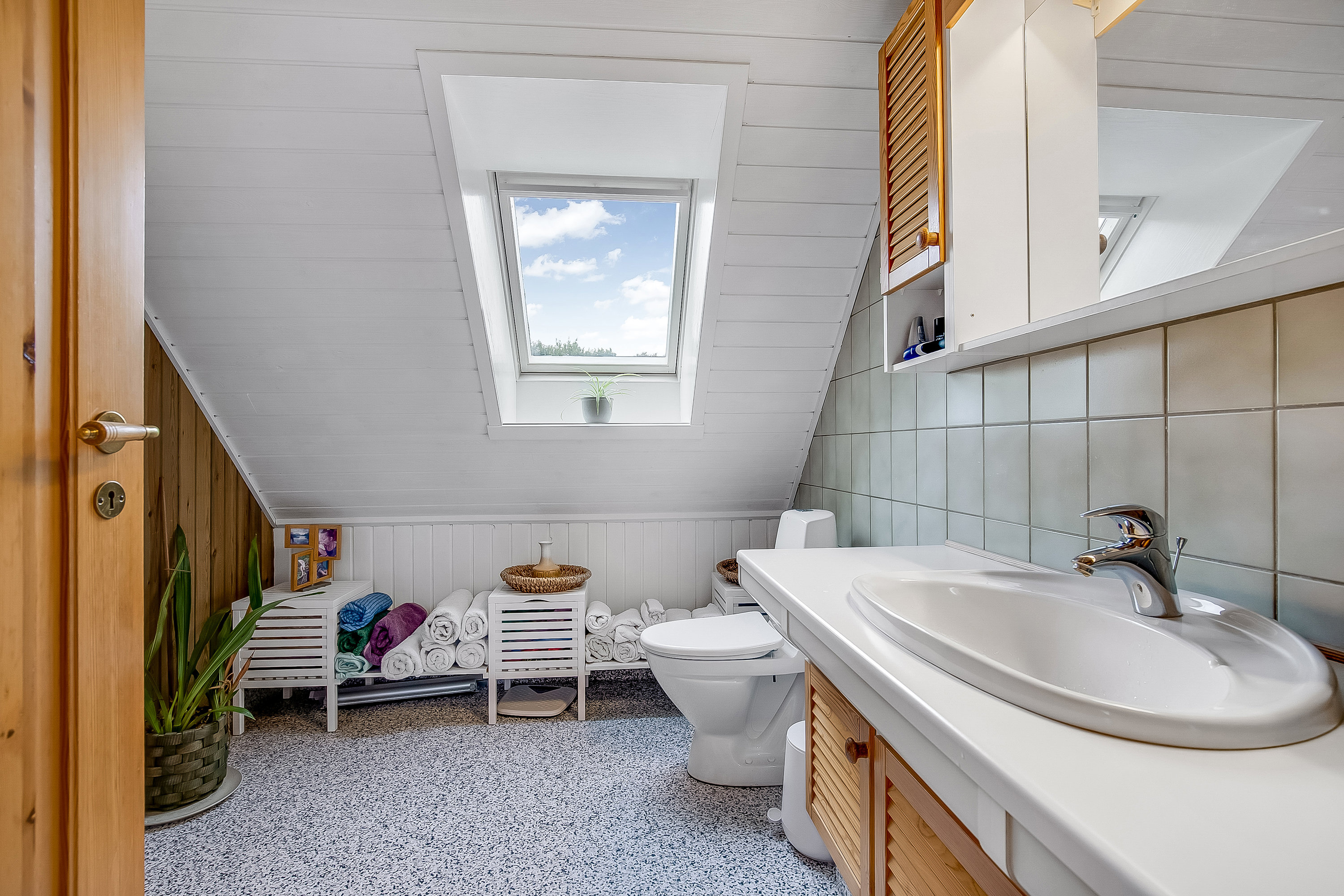 Fremhævet badeværelse billede i fuldskærmstilstand. Billede af Æblehaven 96, 6040 Egtved