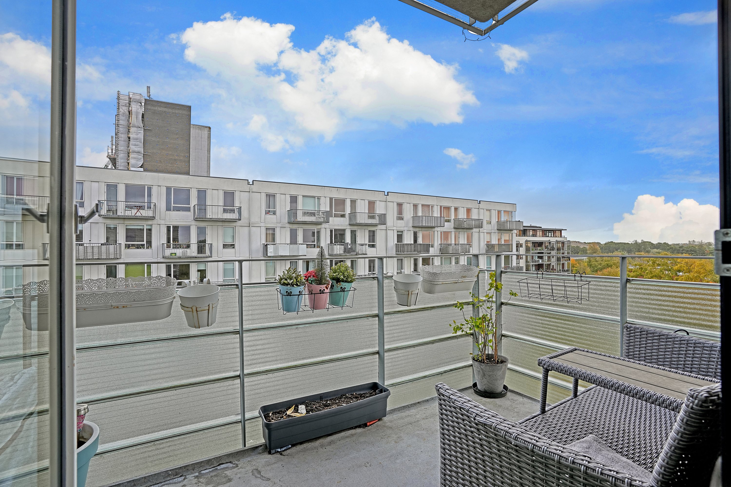 Fremhævet altan billede i fuldskærmstilstand. Billede af Gyngemose Parkvej 10, 5. mf., 2860 Søborg