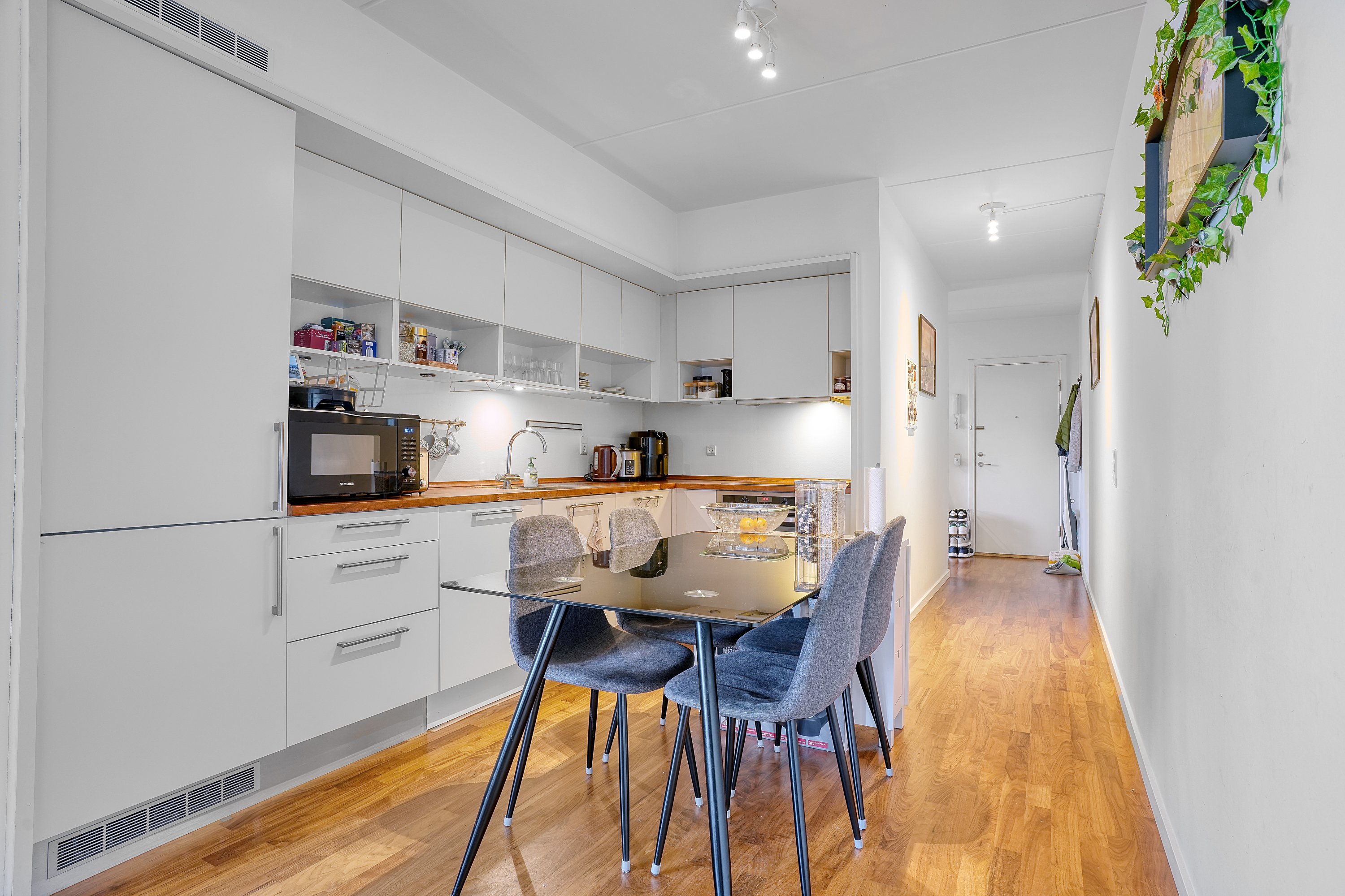 Fremhævet køkken billede i fuldskærmstilstand. Billede af Gyngemose Parkvej 10, 5. mf., 2860 Søborg