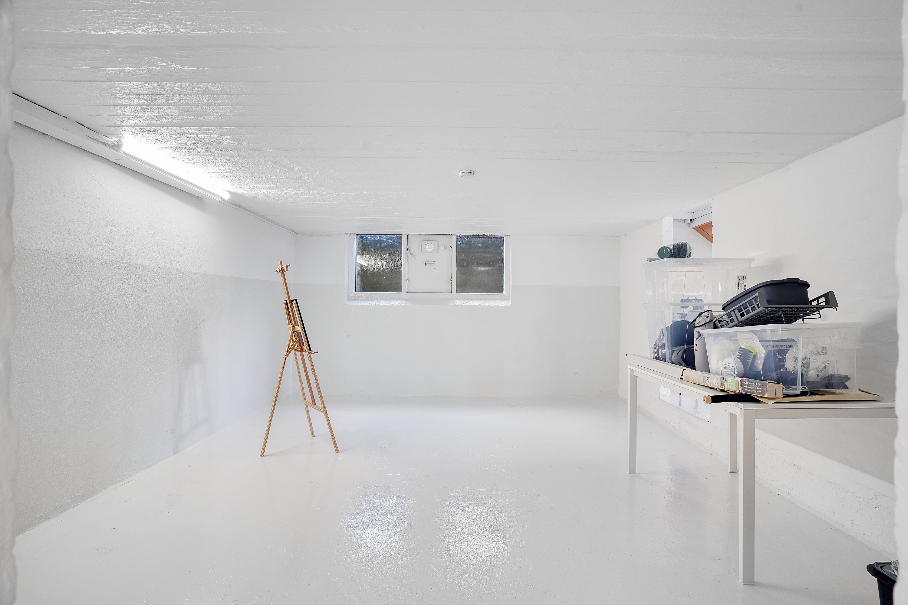 Fremhævet kælder billede i fuldskærmstilstand. Billede af Lyngbyvej 327, st.., 2820 Gentofte