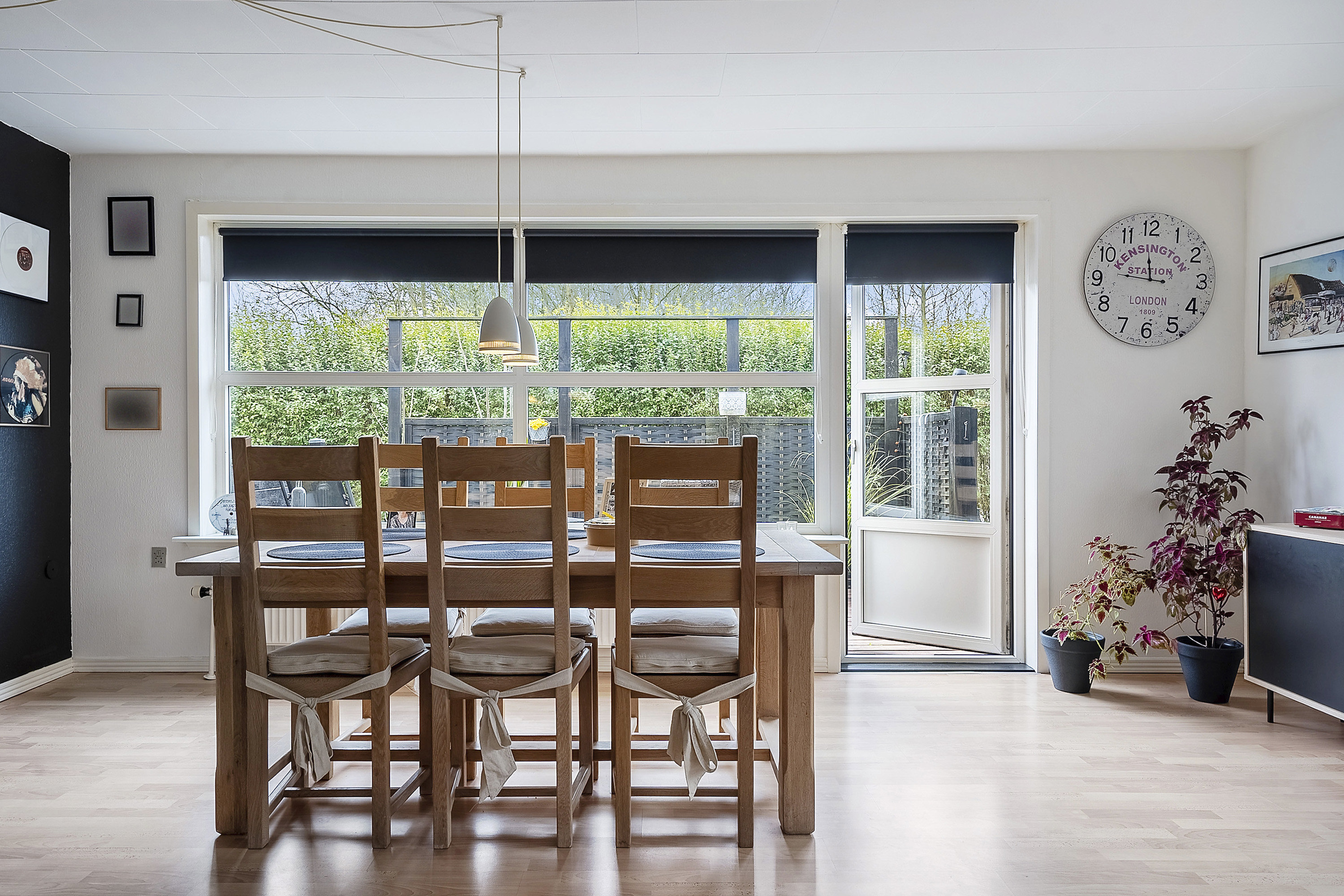 Fremhævet stue billede i fuldskærmstilstand. Billede af Søndre Thorstedvej 6, Thorsted, 7700 Thisted