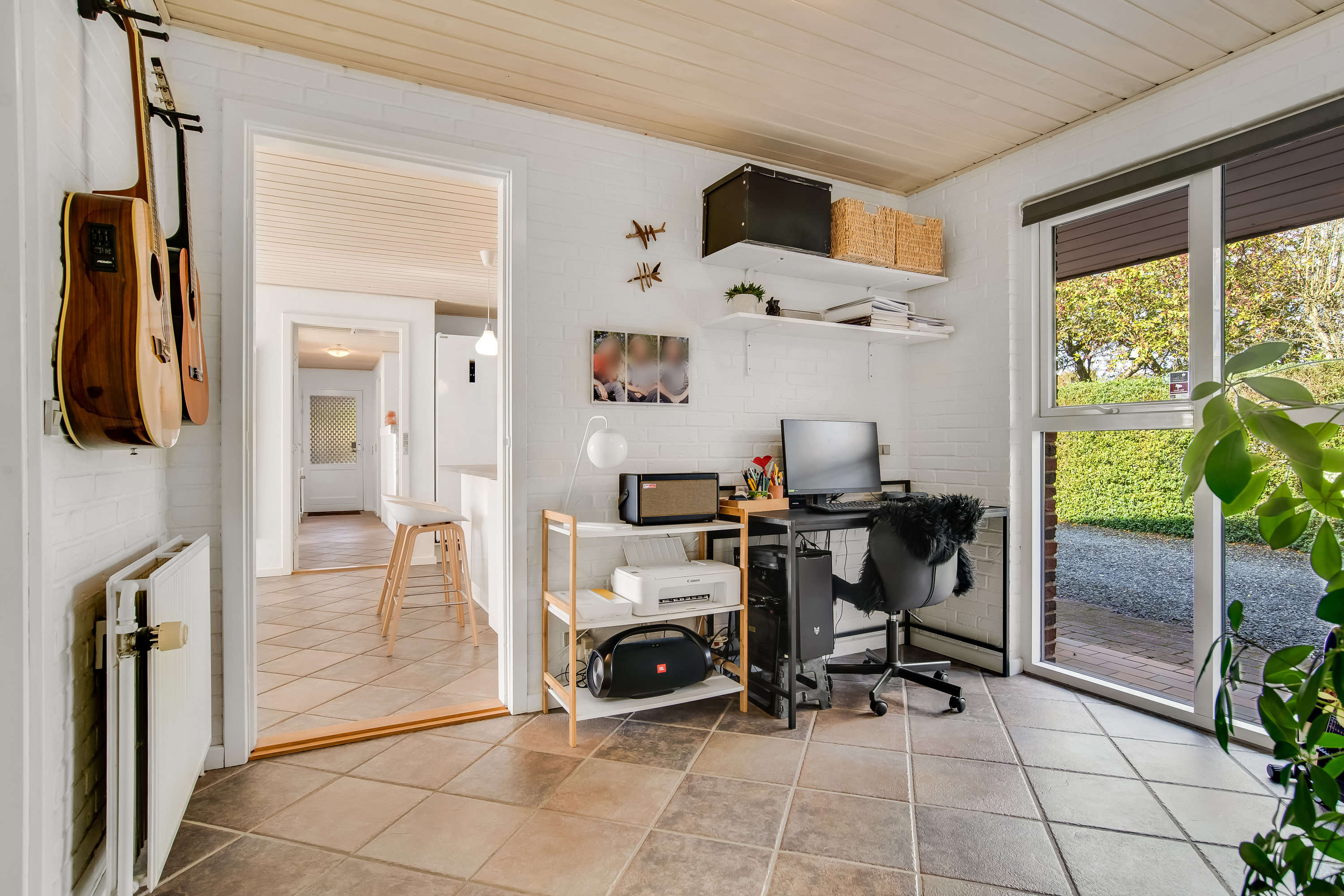 Fremhævet kontor billede i fuldskærmstilstand. Billede af Kobberupvej 9, Mejrup, 7500 Holstebro