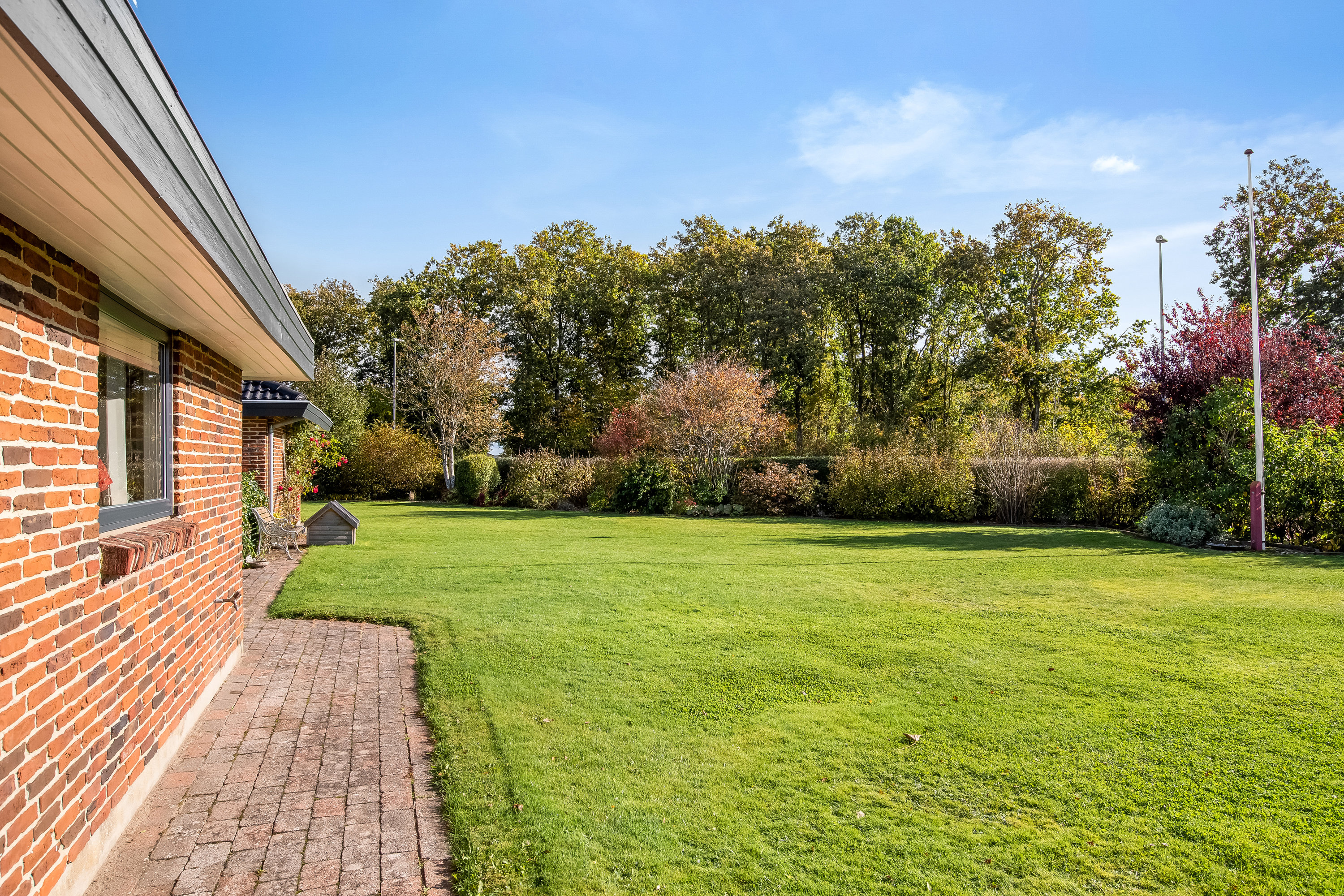 Fremhævet have billede i fuldskærmstilstand. Billede af Kobberupvej 9, Mejrup, 7500 Holstebro