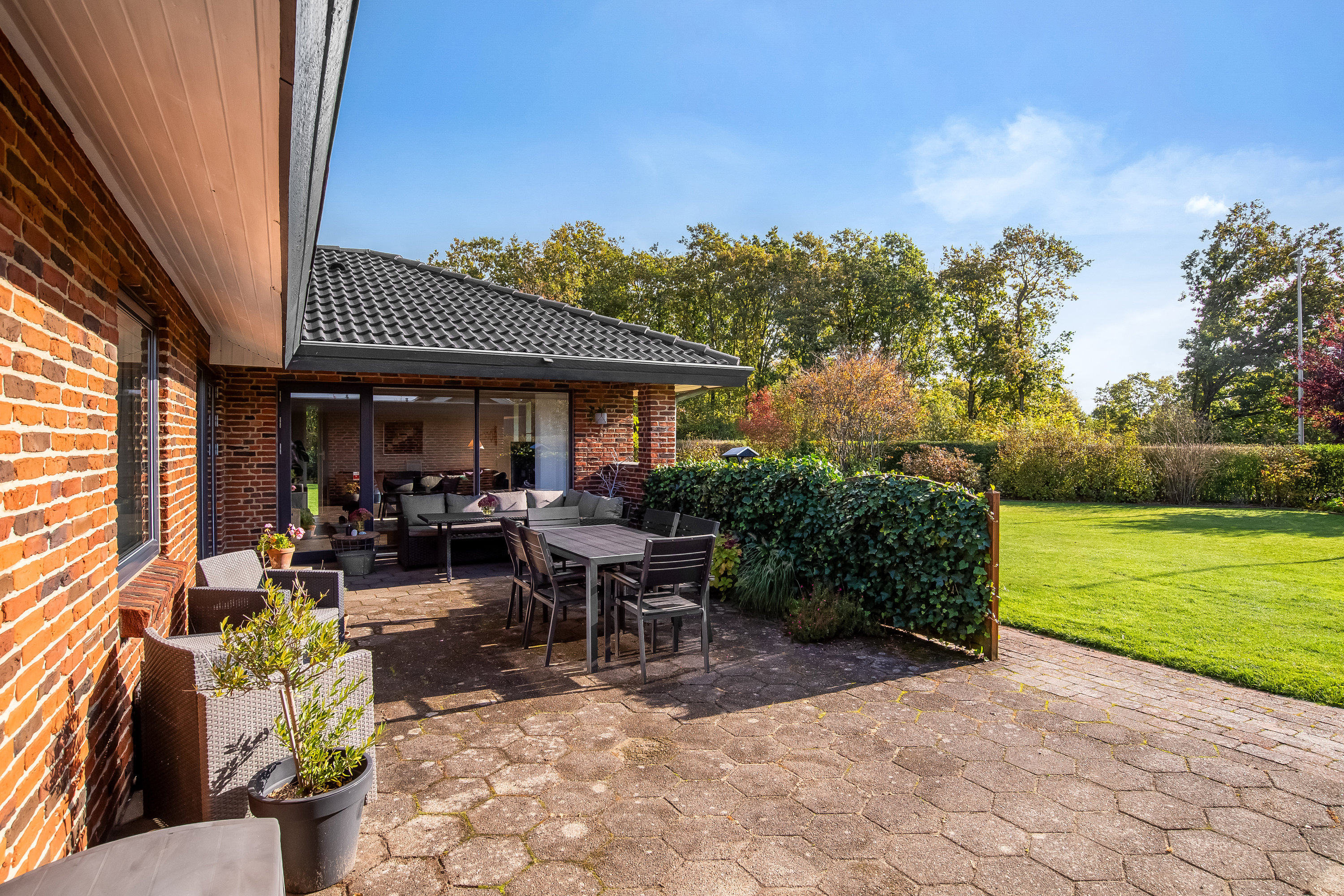 Fremhævet terrasse billede i fuldskærmstilstand. Billede af Kobberupvej 9, Mejrup, 7500 Holstebro