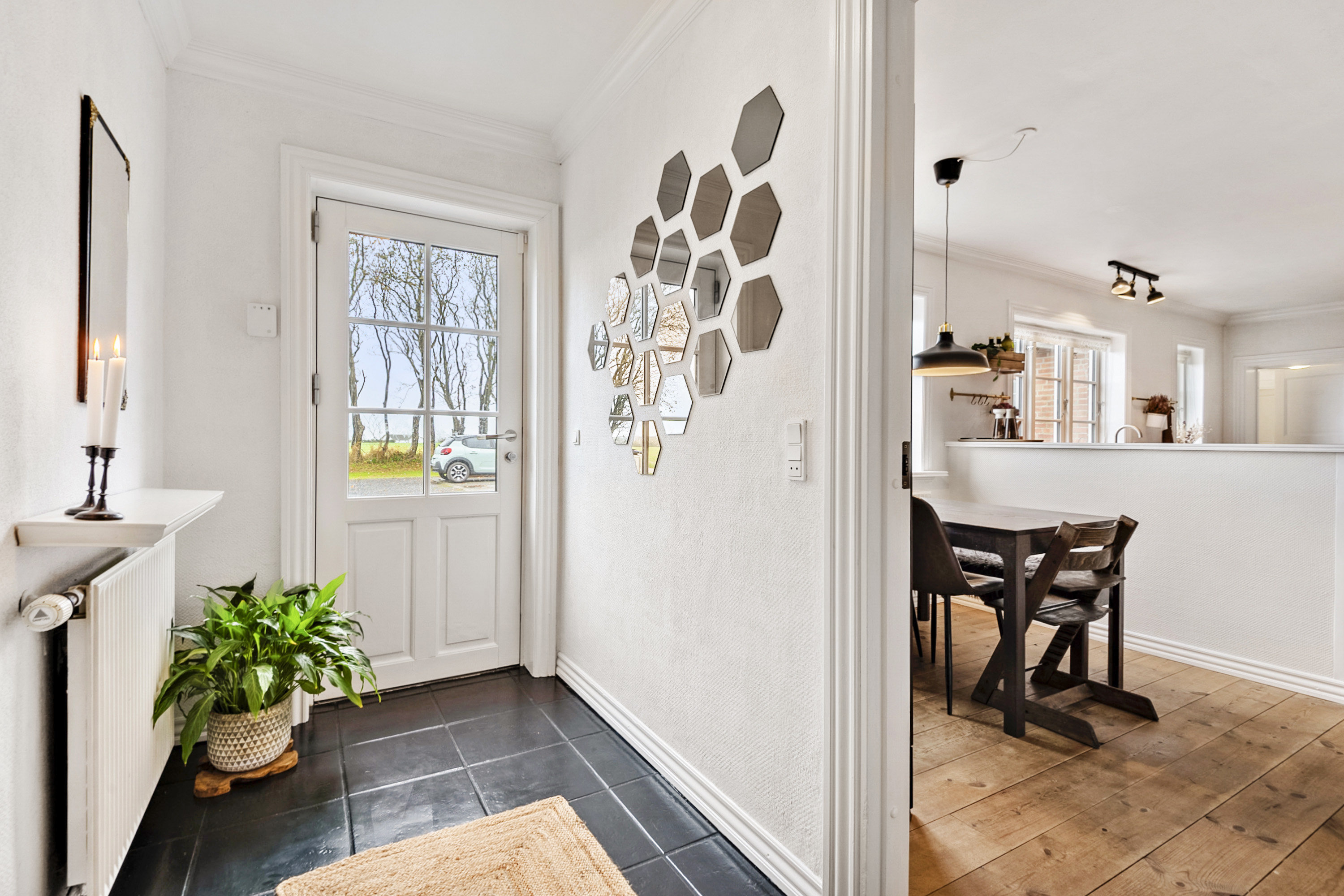 Fremhævet entré billede i fuldskærmstilstand. Billede af Ringkøbingvej 285, Hindsig, 6800 Varde