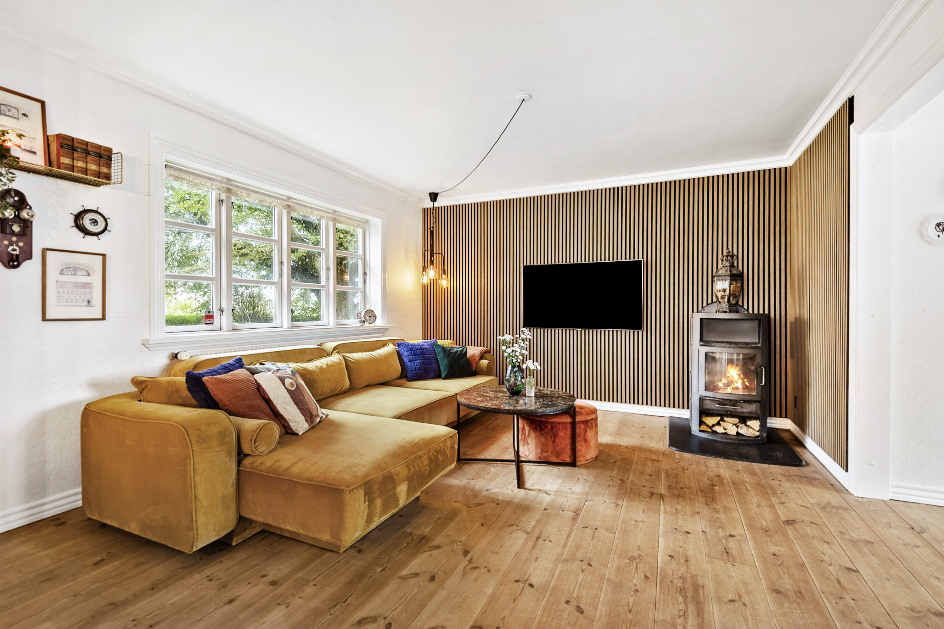 Miniaturebillede 2: stue. Billede af Ringkøbingvej 285, Hindsig, 6800 Varde