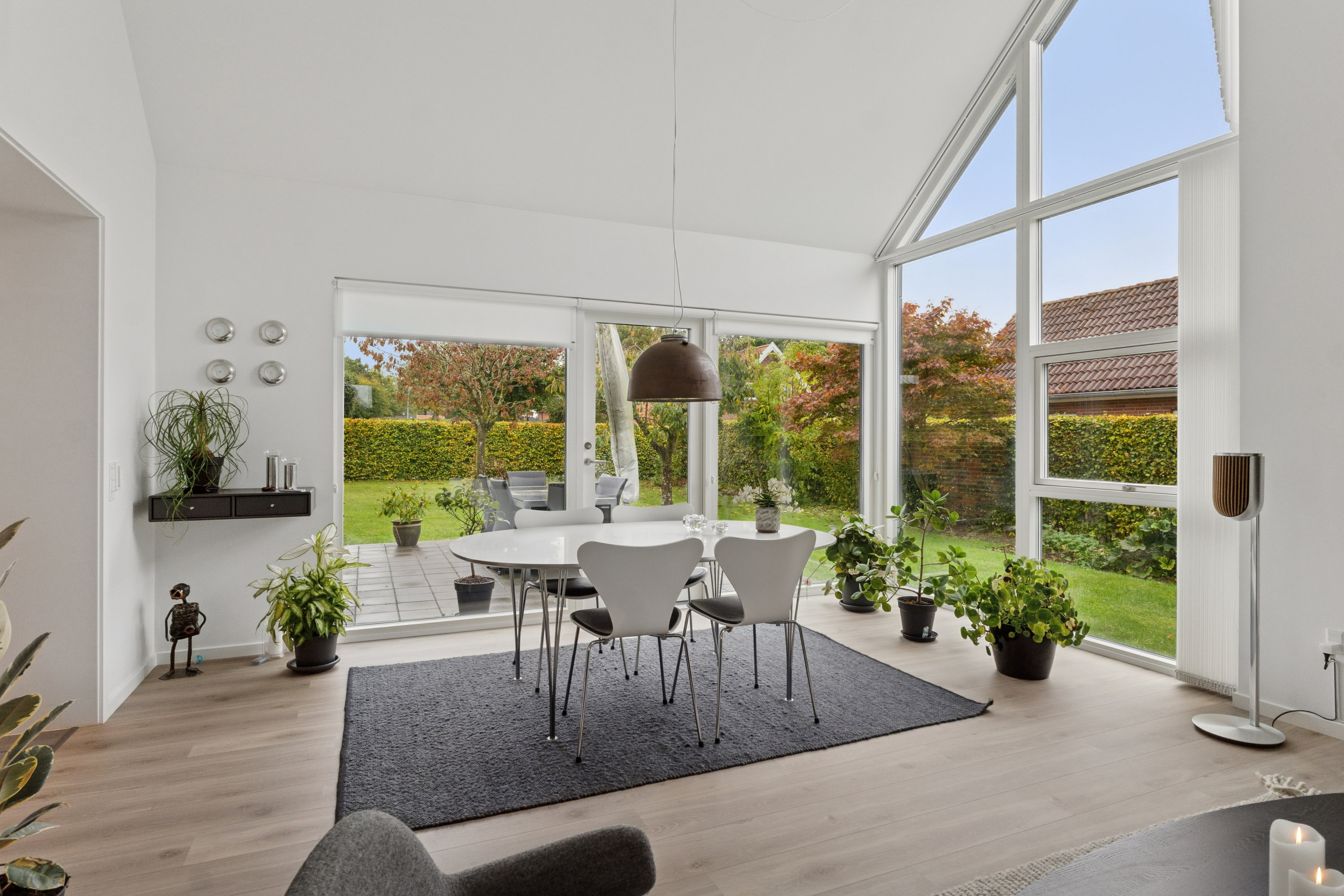 Fremhævet stue billede i fuldskærmstilstand. Billede af Skovkanten 143, 4700 Næstved