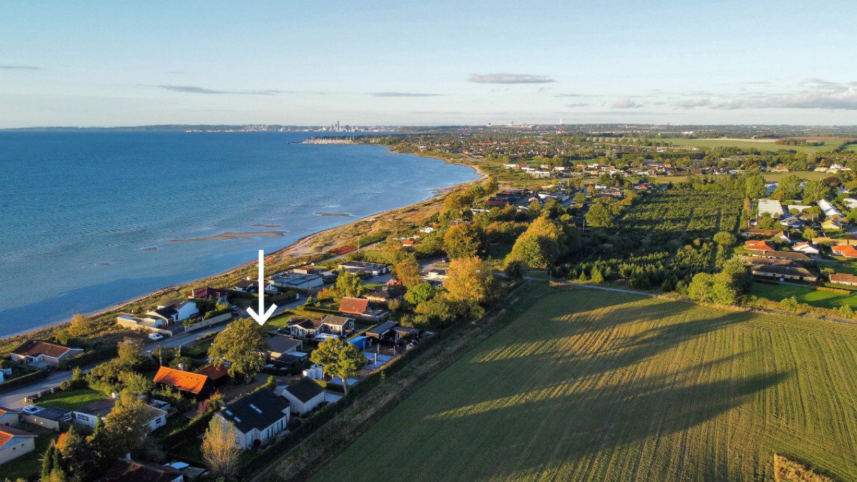 Fremhævet  billede i fuldskærmstilstand. Billede af Mælkebøttevej 1, 8250 Egå