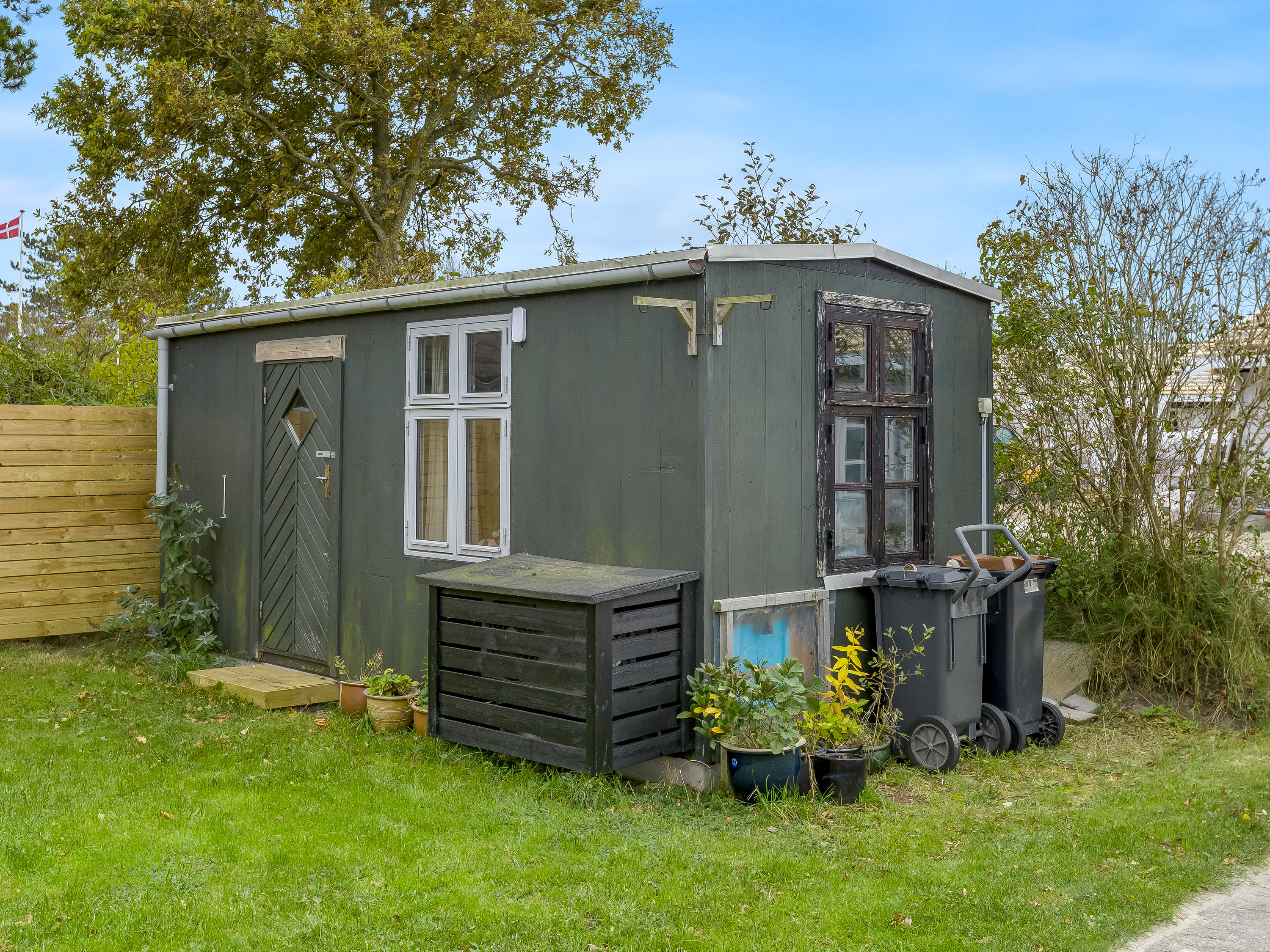 Fremhævet facade billede i fuldskærmstilstand. Billede af Kikkebjergvej 31, Nordby, 6720 Fanø