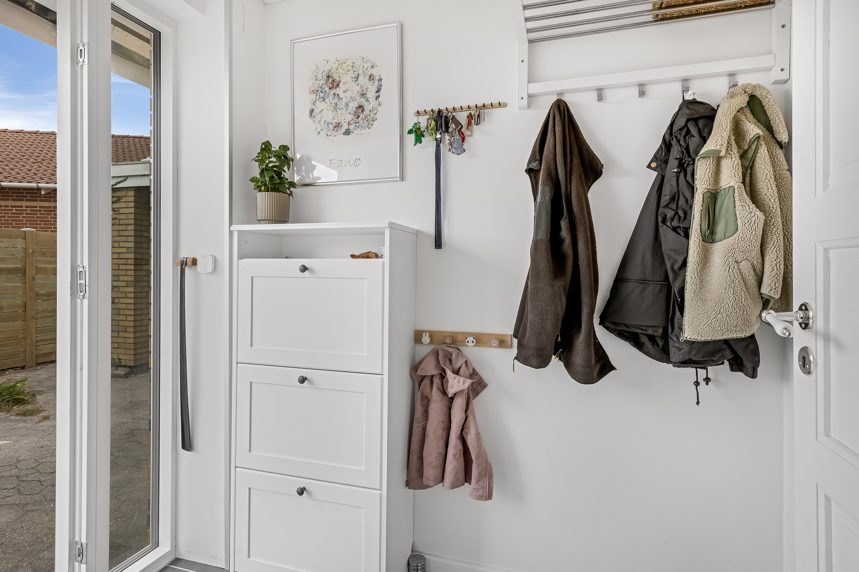 Miniaturebillede 1: gang. Billede af Kikkebjergvej 31, Nordby, 6720 Fanø