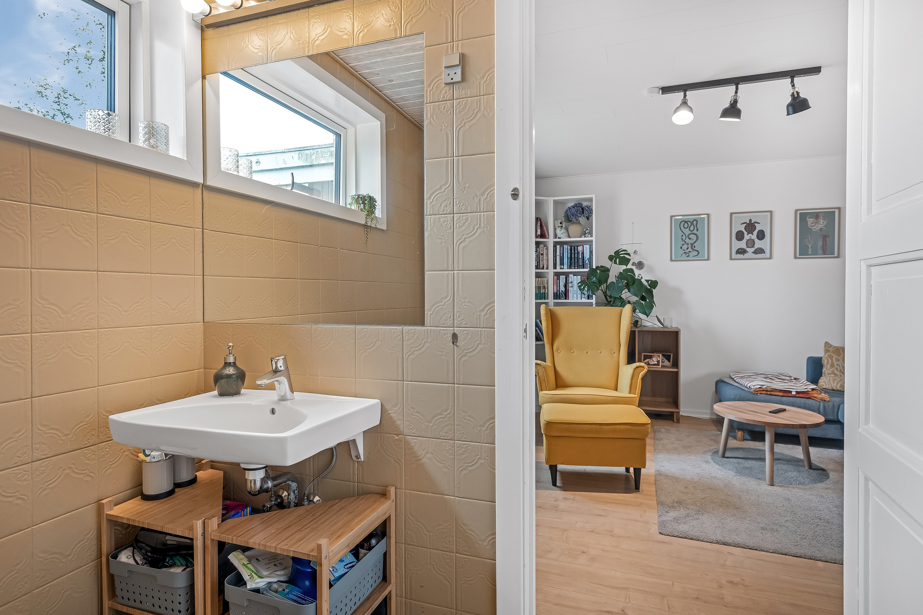 Fremhævet badeværelse billede i fuldskærmstilstand. Billede af Kikkebjergvej 31, Nordby, 6720 Fanø