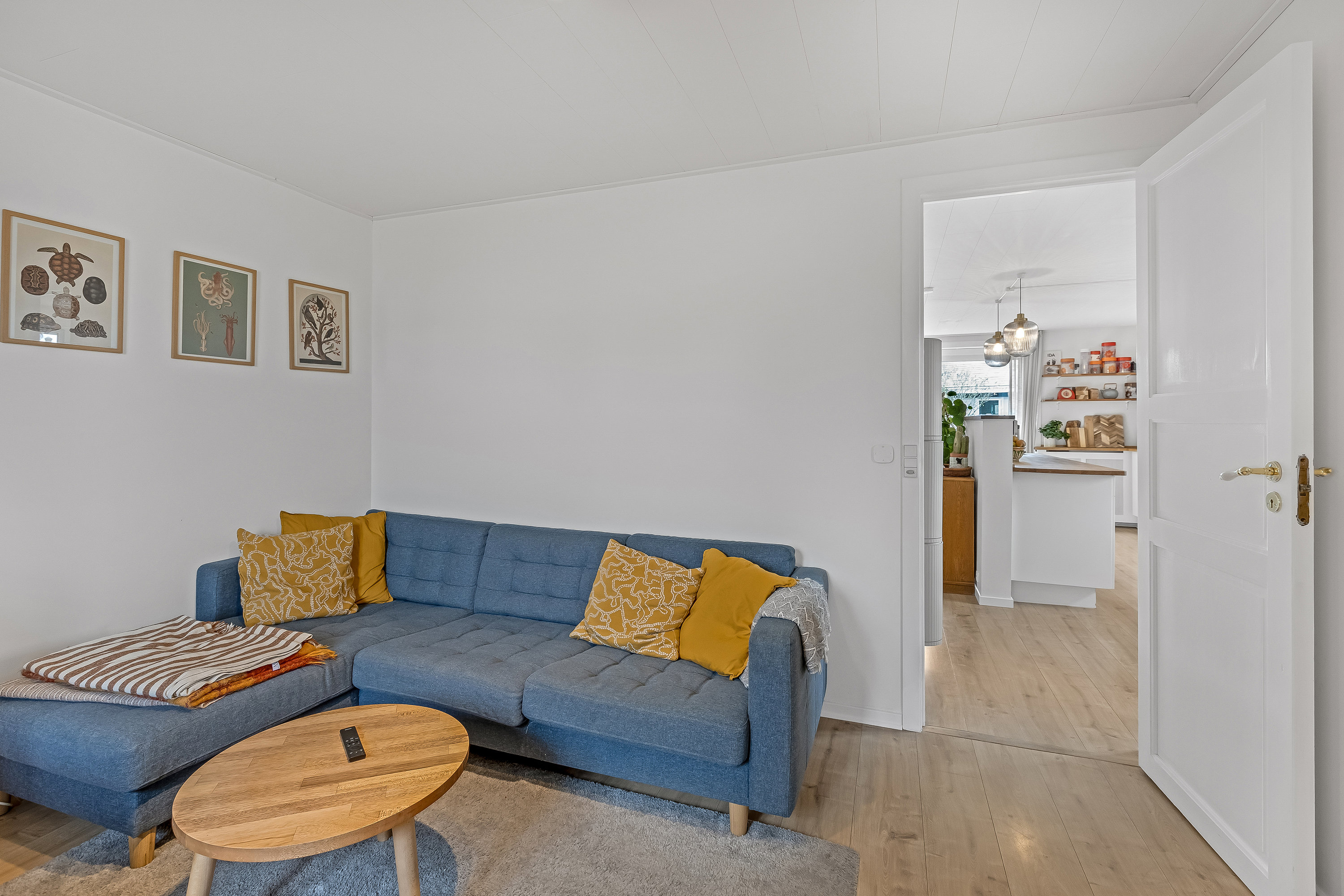 Fremhævet stue billede i fuldskærmstilstand. Billede af Kikkebjergvej 31, Nordby, 6720 Fanø