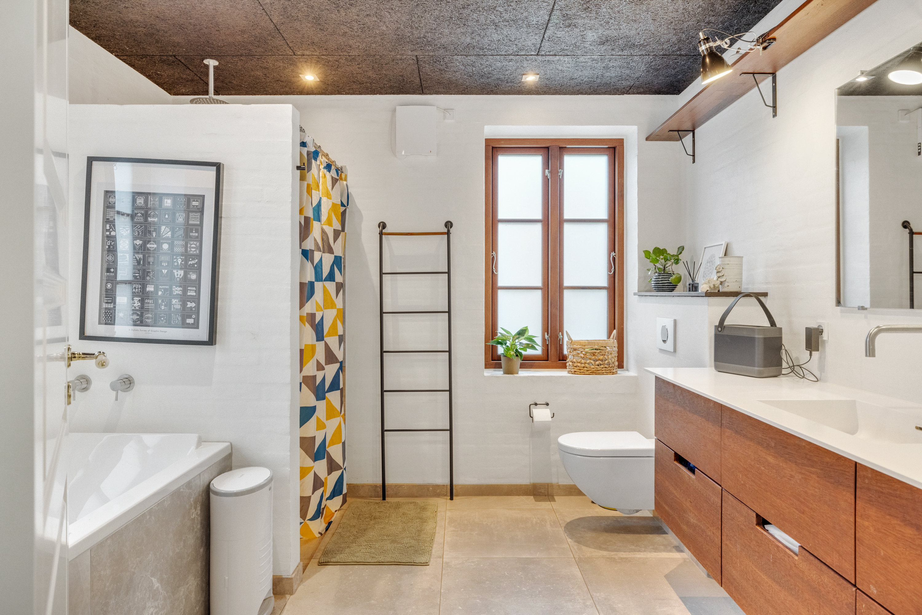 Fremhævet  billede i fuldskærmstilstand. Billede af Lilleringvej 1, Storring, 8464 Galten