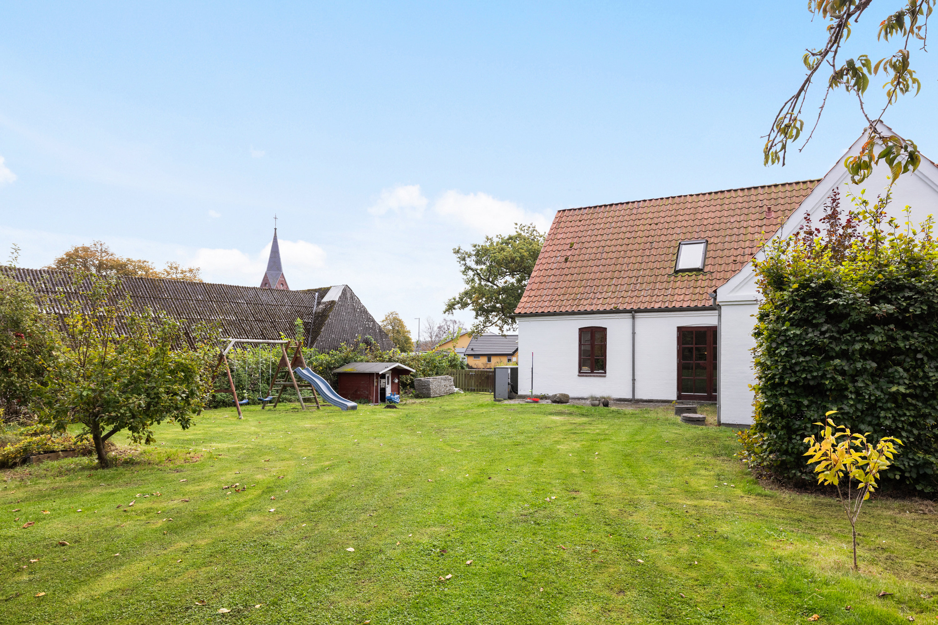 Fremhævet  billede i fuldskærmstilstand. Billede af Lilleringvej 1, Storring, 8464 Galten