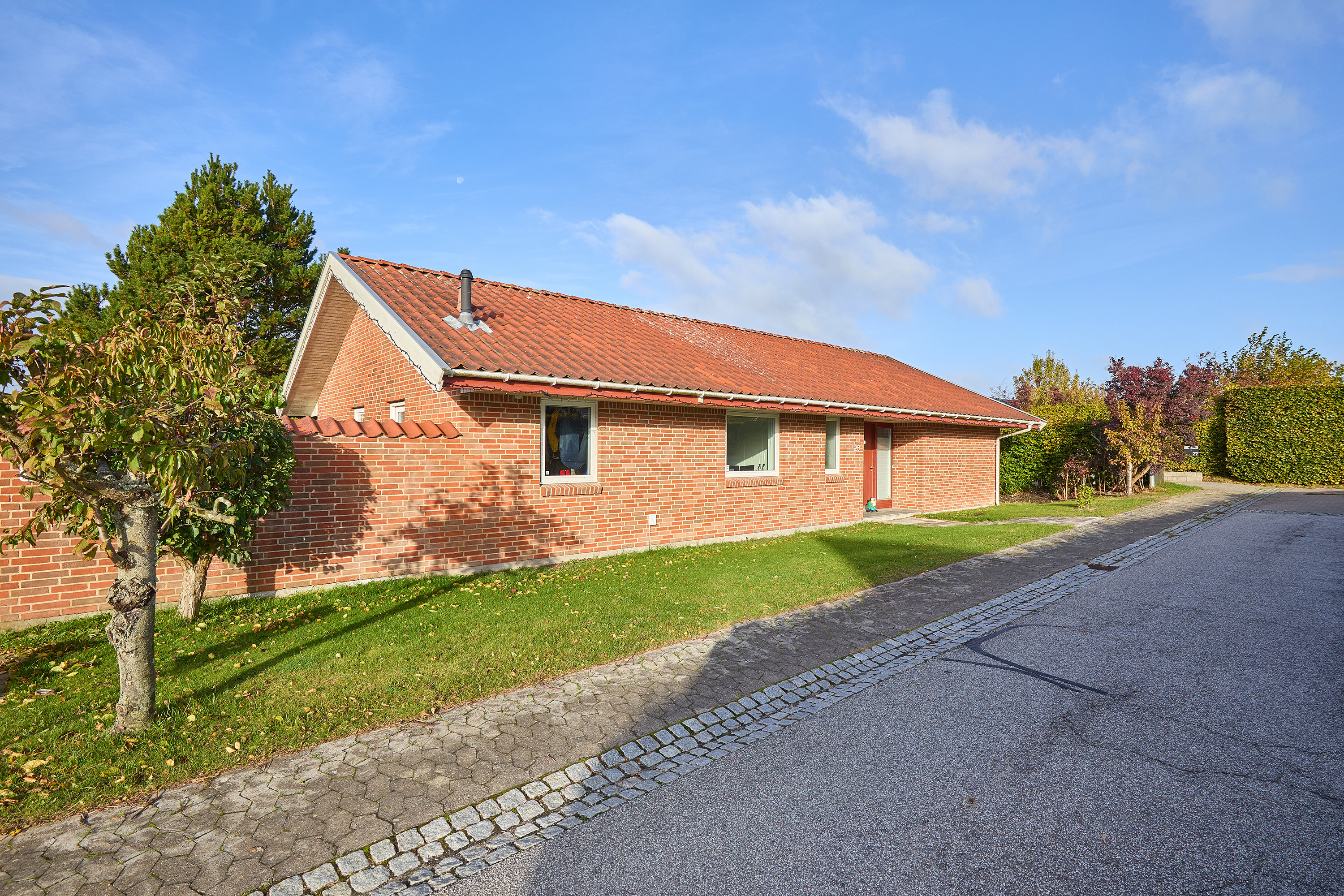 Fremhævet ejendommen billede i fuldskærmstilstand. Billede af Strandbakken 25, Græse Bakkeby, 3600 Frederikssund