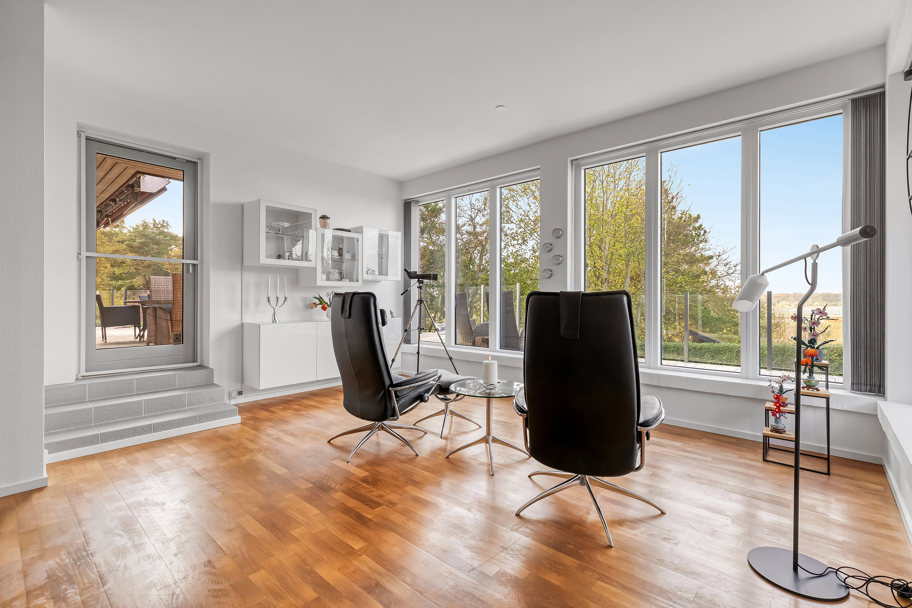 Fremhævet stue billede i fuldskærmstilstand. Billede af Strandbakken 25, Græse Bakkeby, 3600 Frederikssund