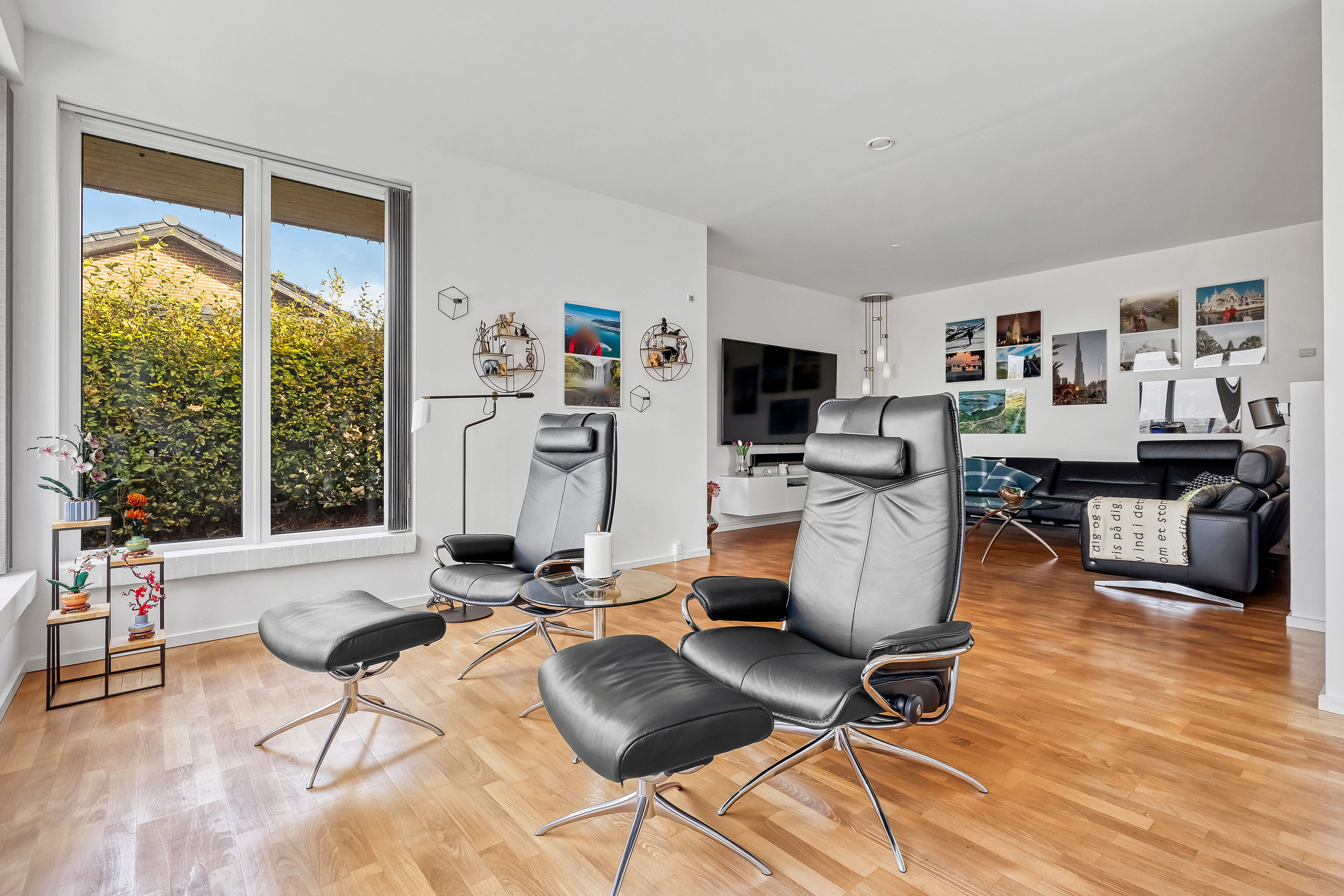 Fremhævet stue billede i fuldskærmstilstand. Billede af Strandbakken 25, Græse Bakkeby, 3600 Frederikssund