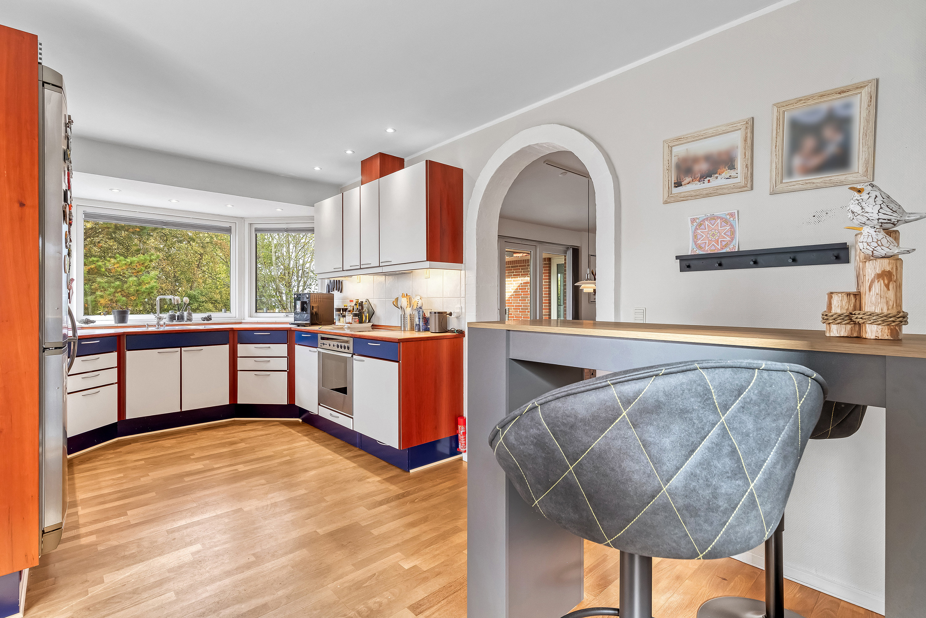 Fremhævet køkken billede i fuldskærmstilstand. Billede af Strandbakken 25, Græse Bakkeby, 3600 Frederikssund