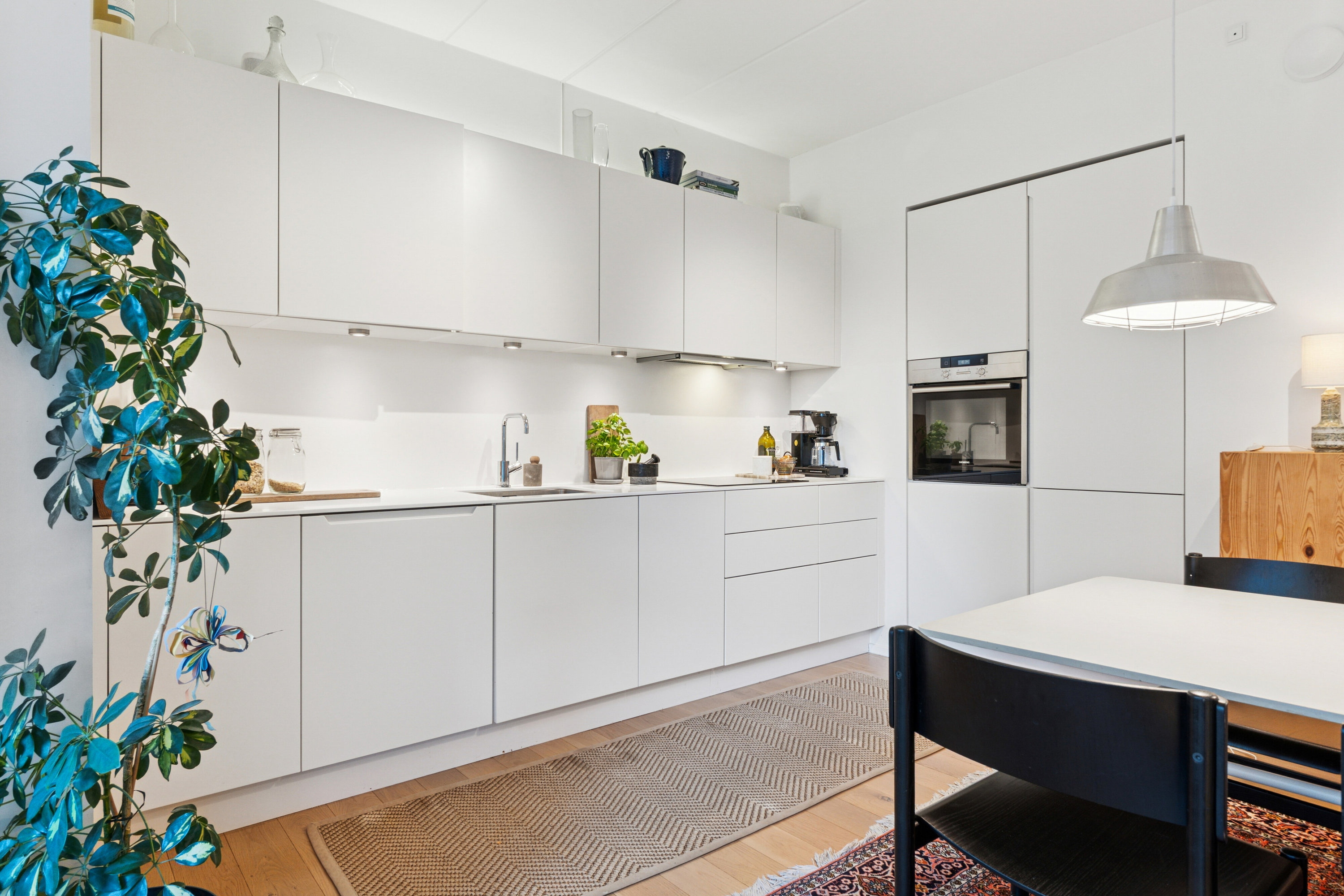 Fremhævet køkken billede i fuldskærmstilstand. Billede af Islands Brygge 38A, st.. tv., 2300 København S