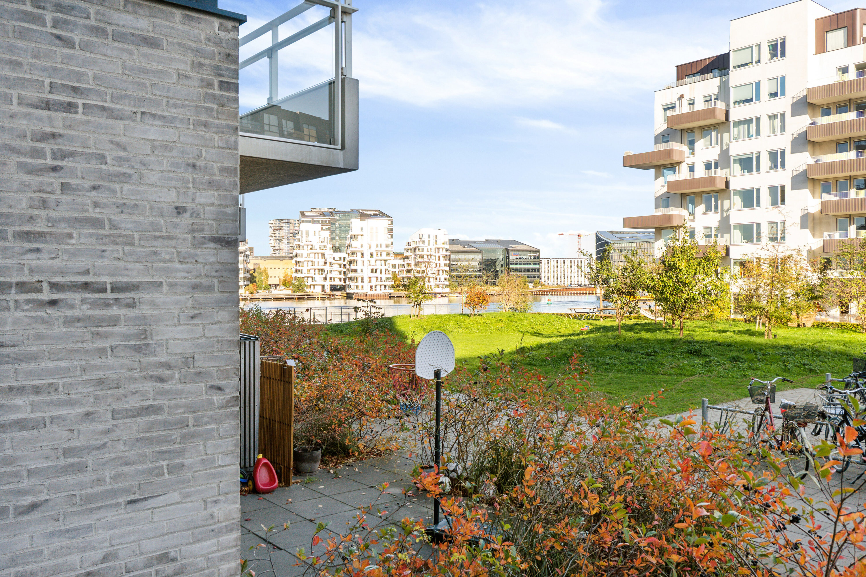 Fremhævet udsigt billede i fuldskærmstilstand. Billede af Islands Brygge 38A, st.. tv., 2300 København S