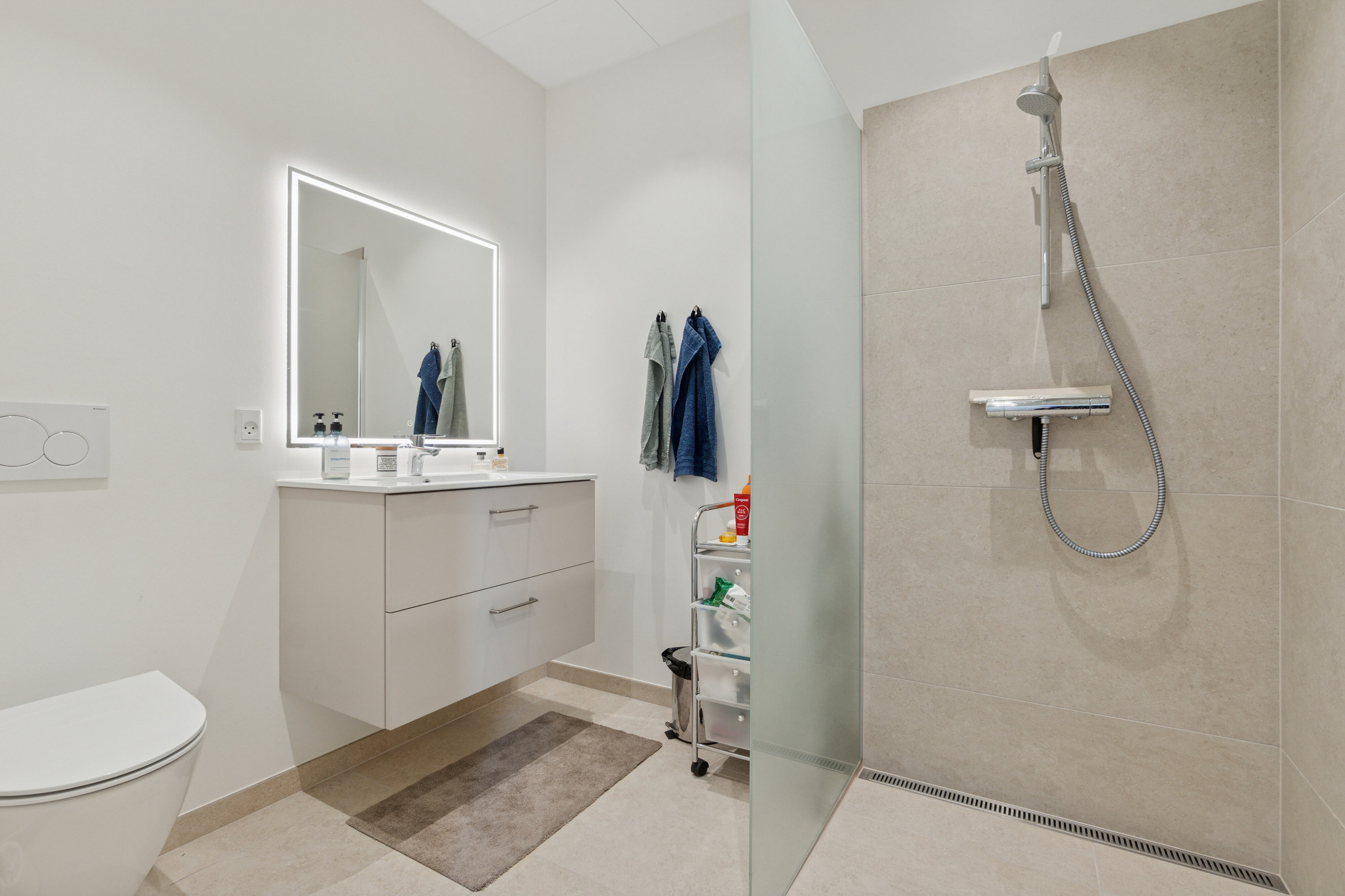 Fremhævet badeværelse billede i fuldskærmstilstand. Billede af Sydhavnsvej 2C, 2. th., 7700 Thisted