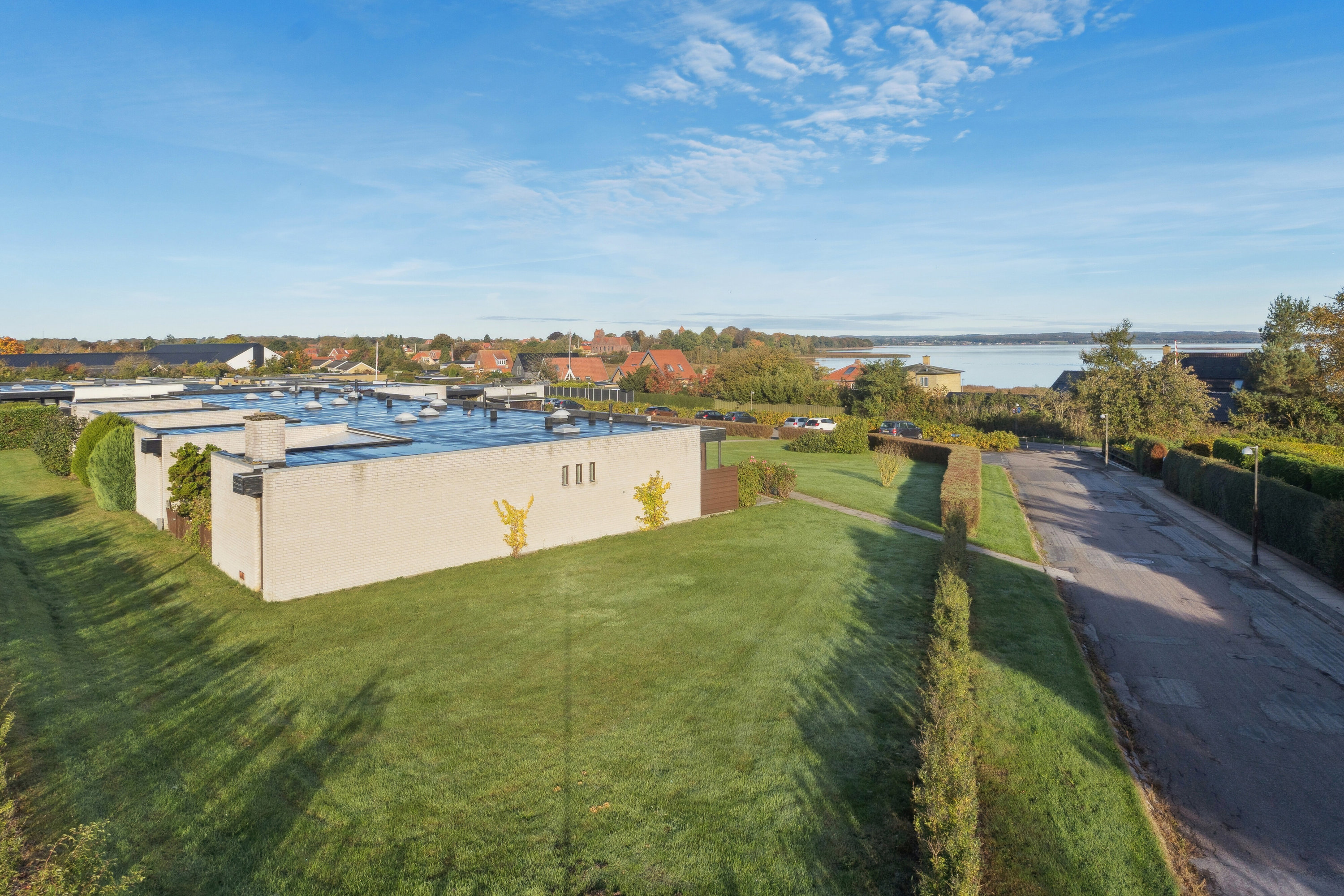 Fremhævet udendørs billede i fuldskærmstilstand. Billede af Fjordparken 12, 4720 Præstø