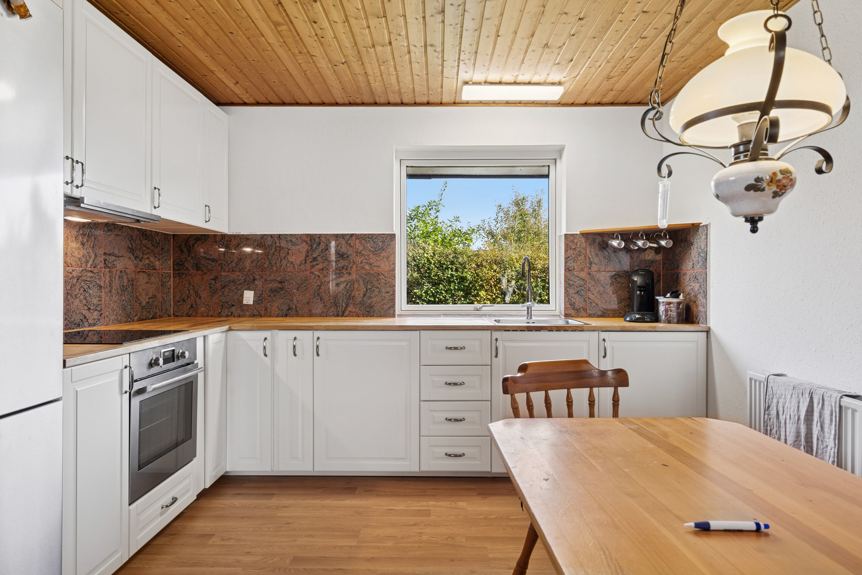 Fremhævet køkken billede i fuldskærmstilstand. Billede af Sydskrænten 13A, 4690 Haslev