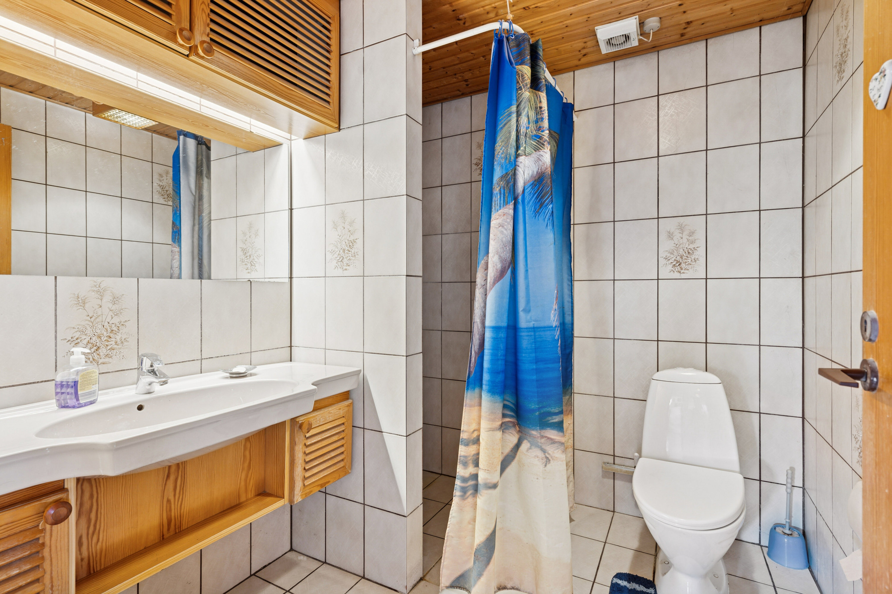 Fremhævet badeværelse billede i fuldskærmstilstand. Billede af Sydskrænten 13A, 4690 Haslev