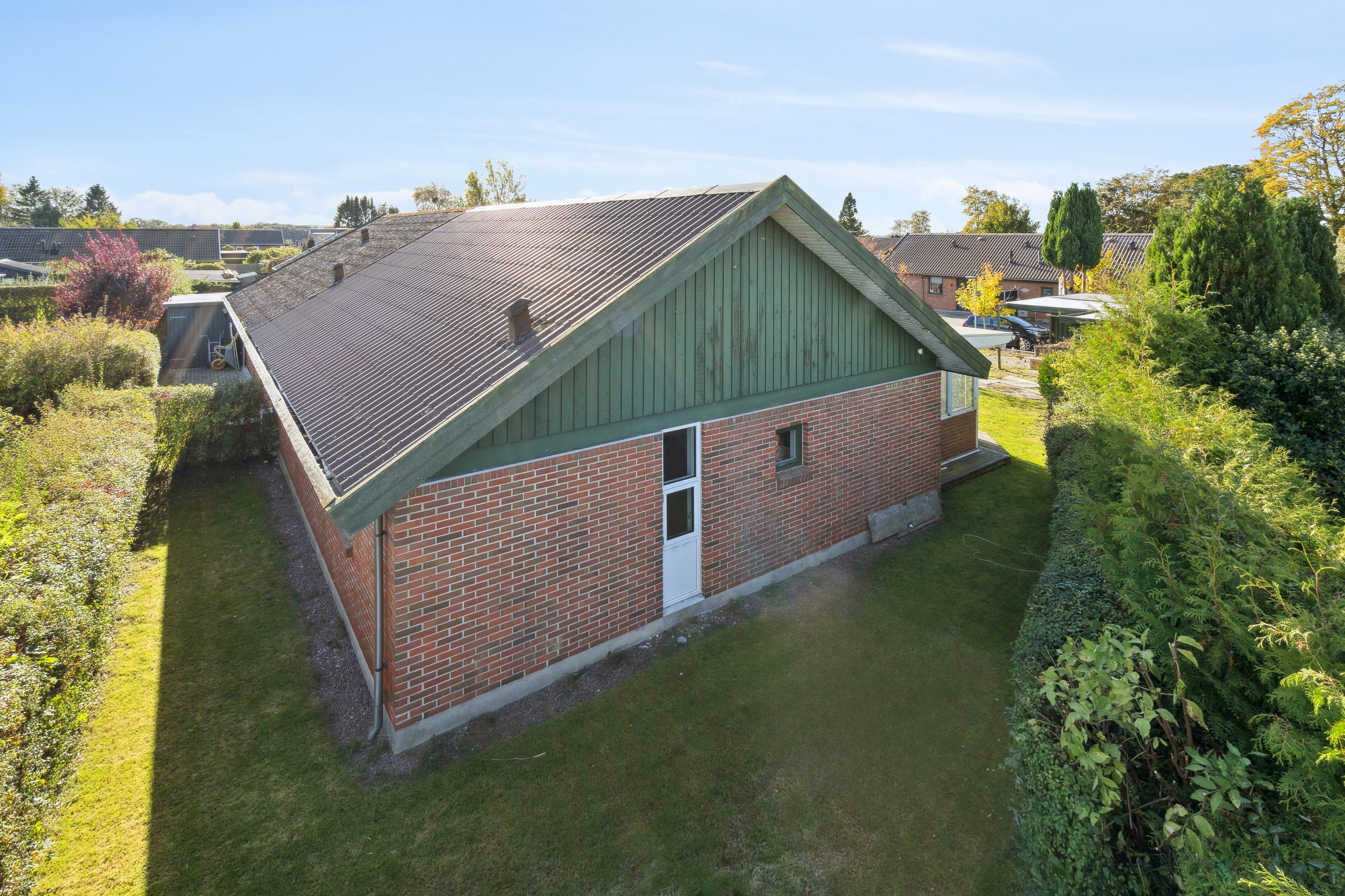 Fremhævet set fra haven billede i fuldskærmstilstand. Billede af Sydskrænten 13A, 4690 Haslev