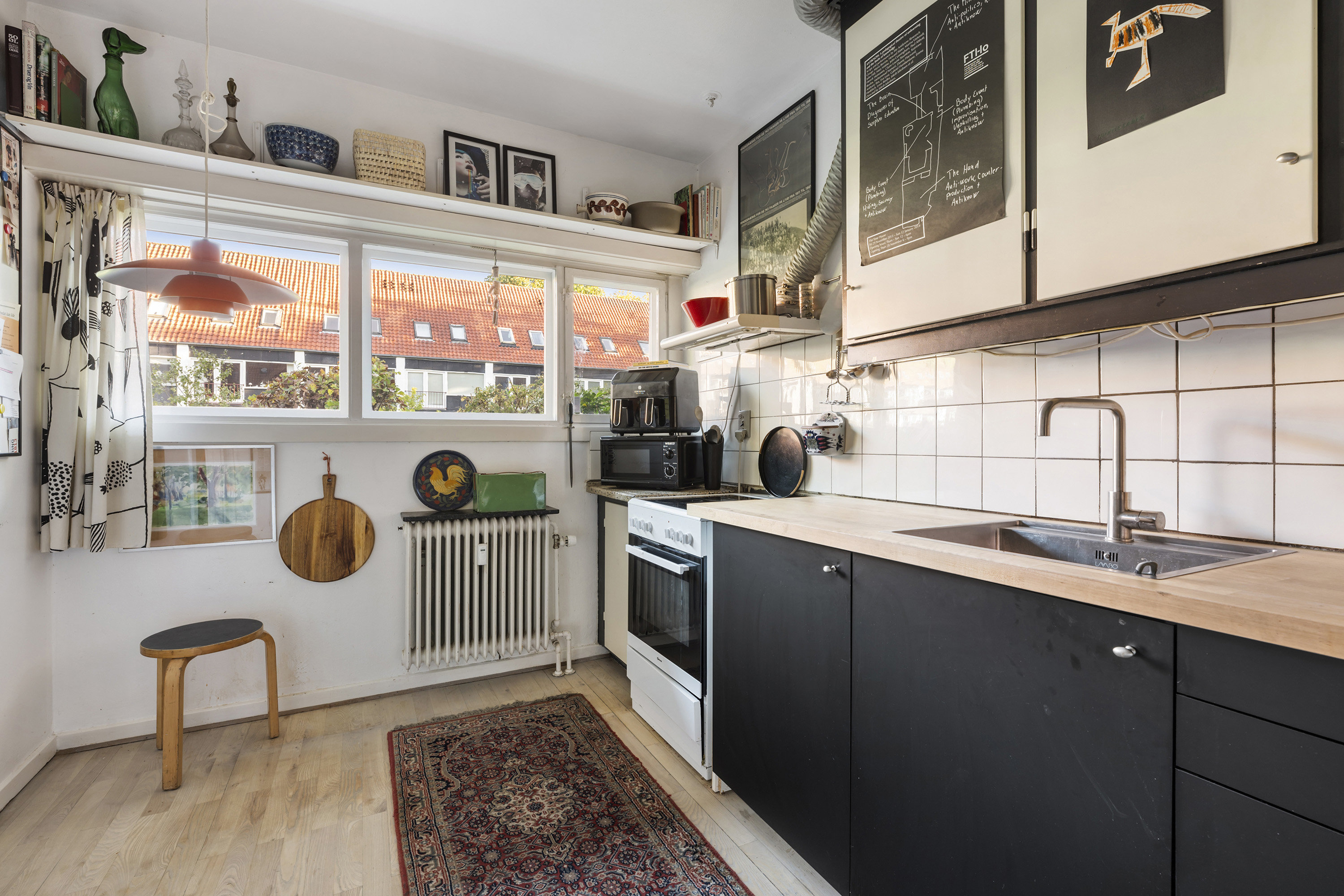 Fremhævet køkken billede i fuldskærmstilstand. Billede af Søllerød Park 15, st.. 5., Søllerød, 2840 Holte