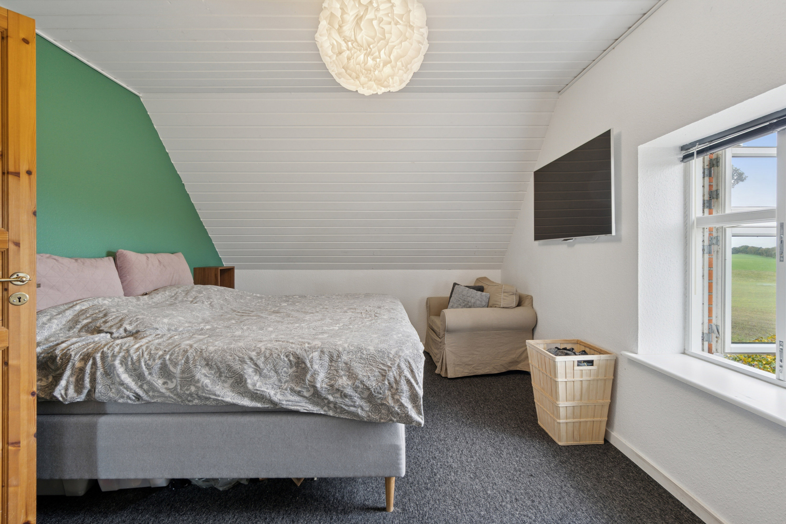 Fremhævet soveværelse billede i fuldskærmstilstand. Billede af Vindumvej 157, 8840 Rødkærsbro