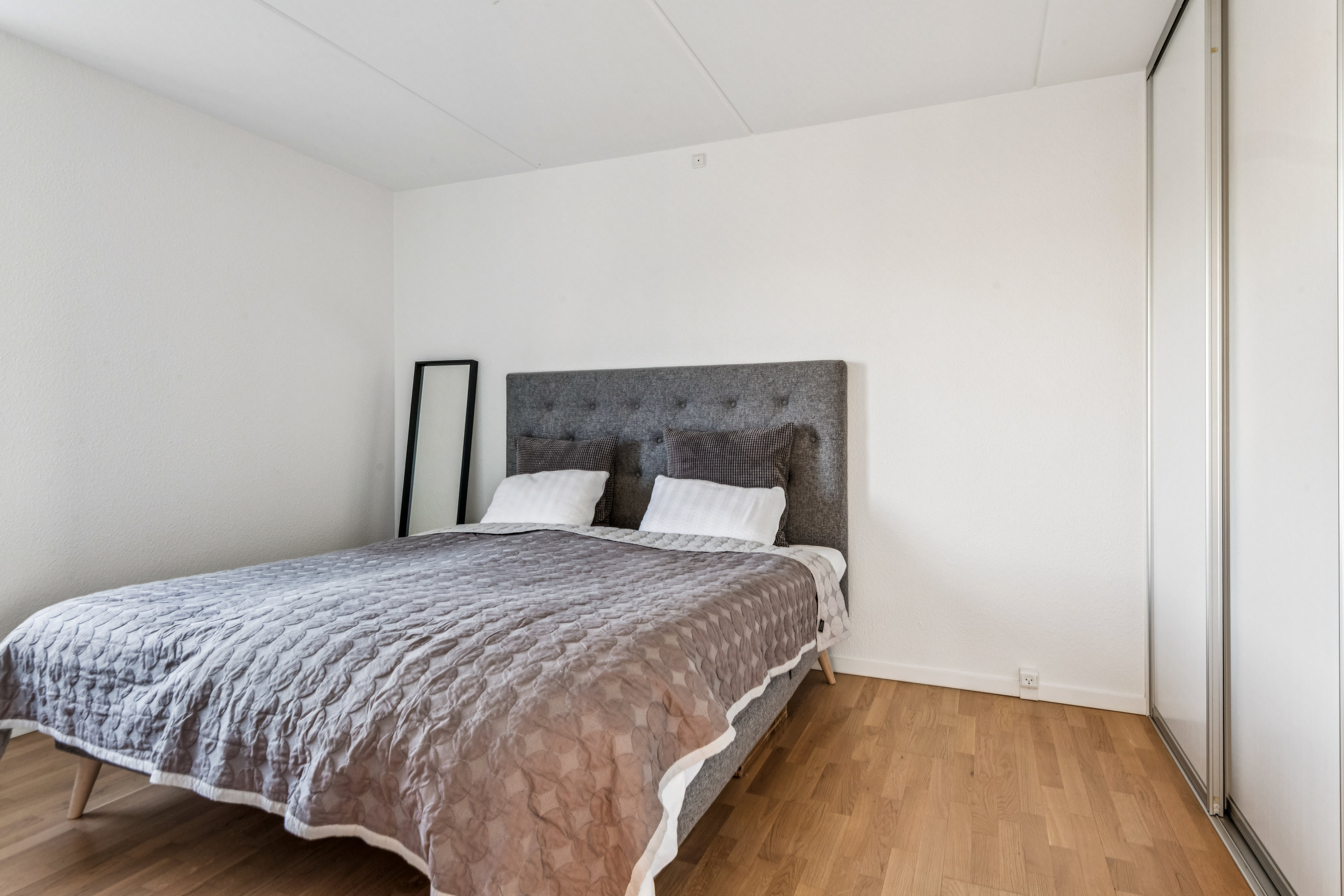 Fremhævet værelse billede i fuldskærmstilstand. Billede af Blegkilde Alle 53, 3. th., 9000 Aalborg