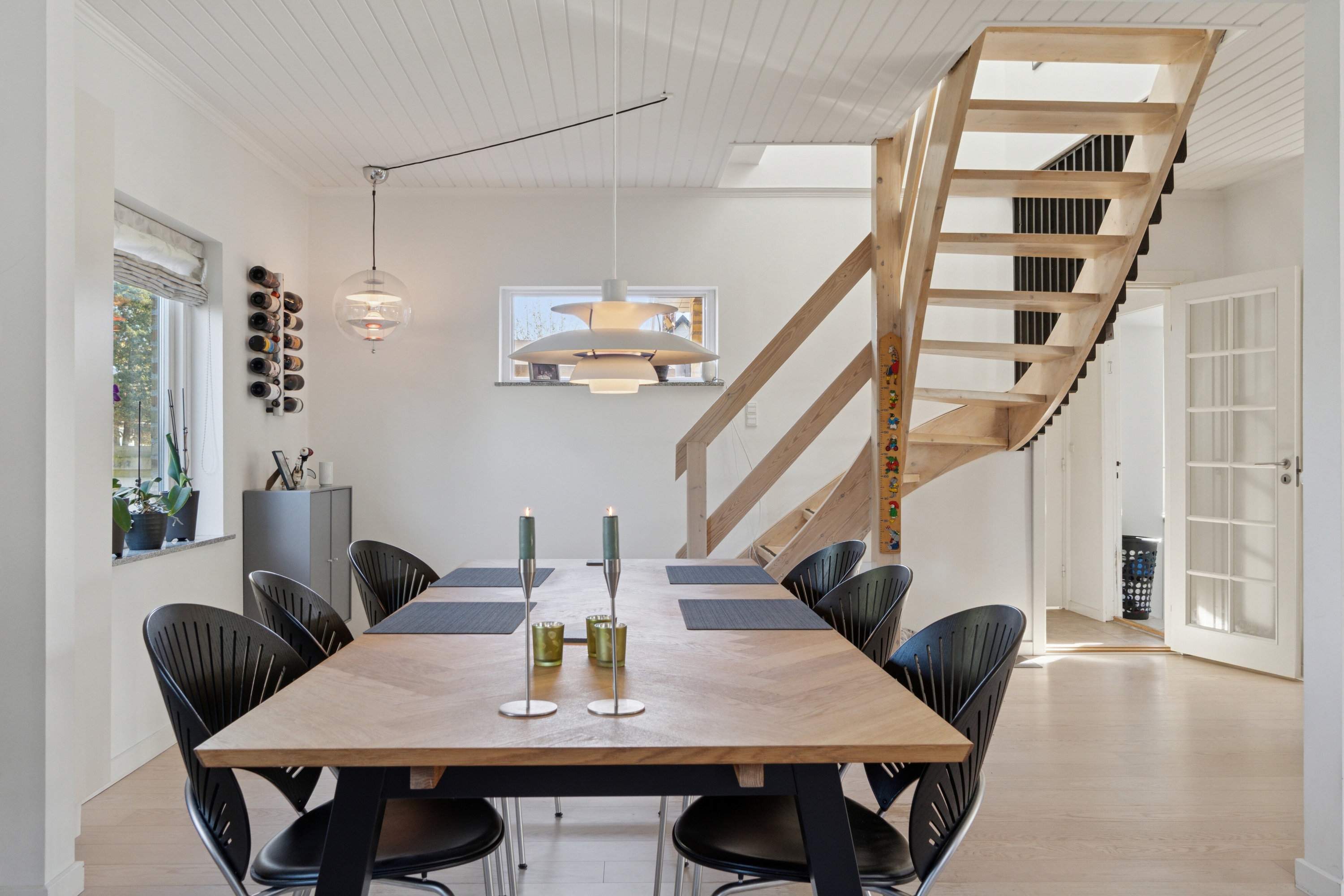 Fremhævet spisestue billede i fuldskærmstilstand. Billede af Rudebækvej 11, 2610 Rødovre