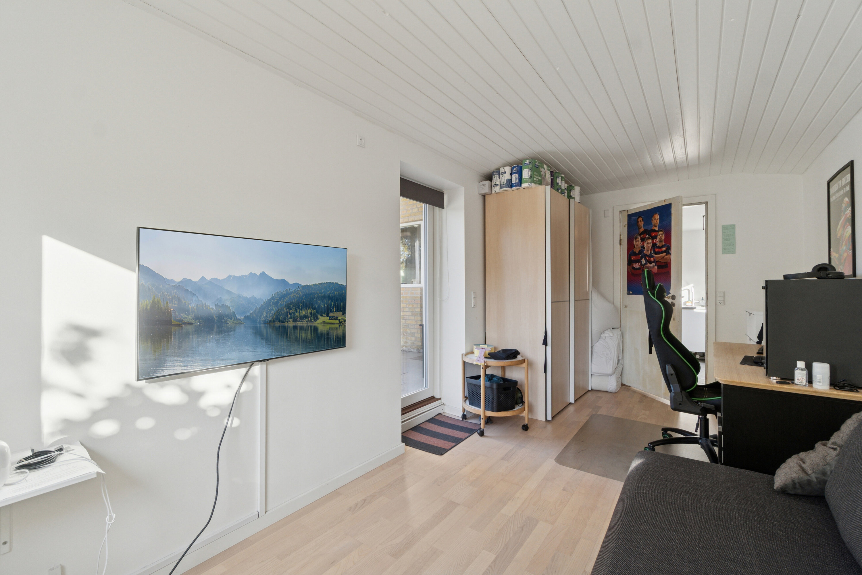 Fremhævet stue billede i fuldskærmstilstand. Billede af Rudebækvej 11, 2610 Rødovre